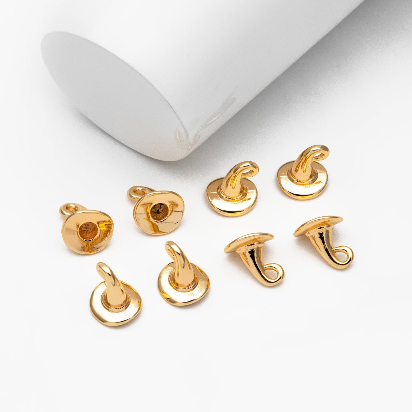 10pcs Gold Magic Hat Charm, Real Gold plated Brass, Witch Wizard Hat Charms (GB-4155)