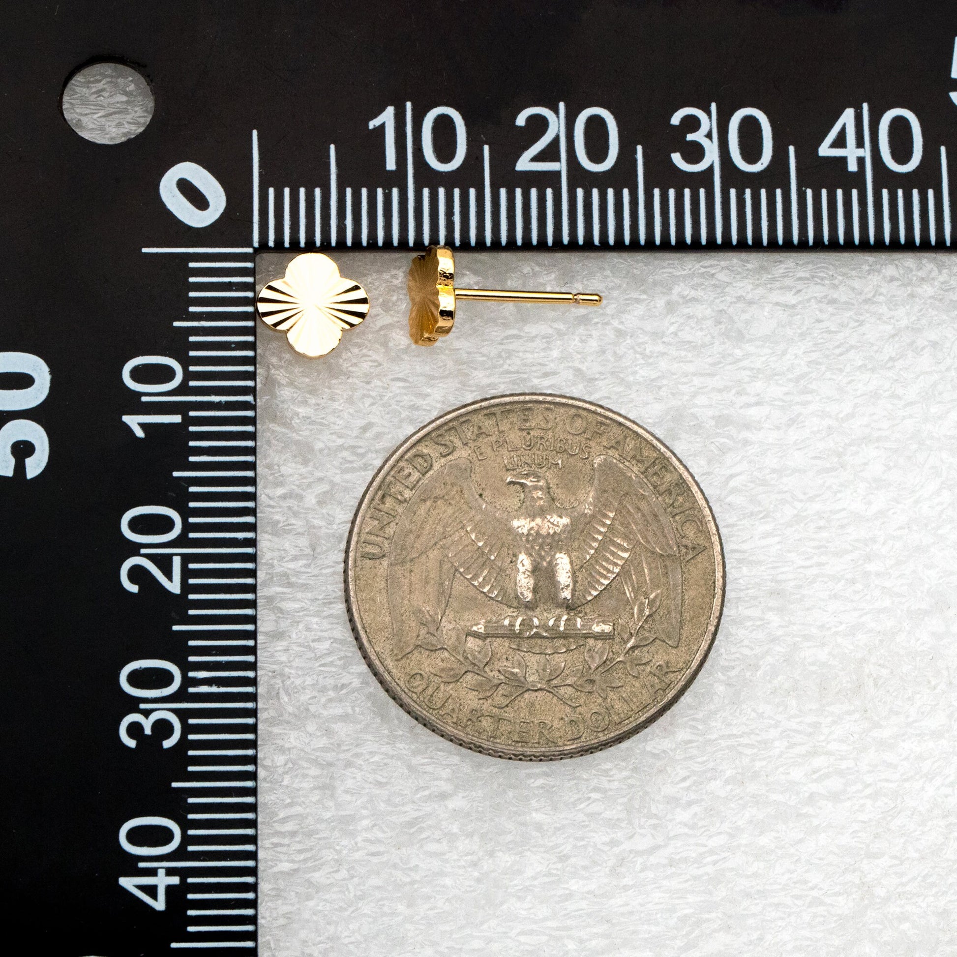 10pcs Gold Clover Earrings 7mm, Gold Plated Brass, Four Leaf Clover Stud Earrings (GB-4162)