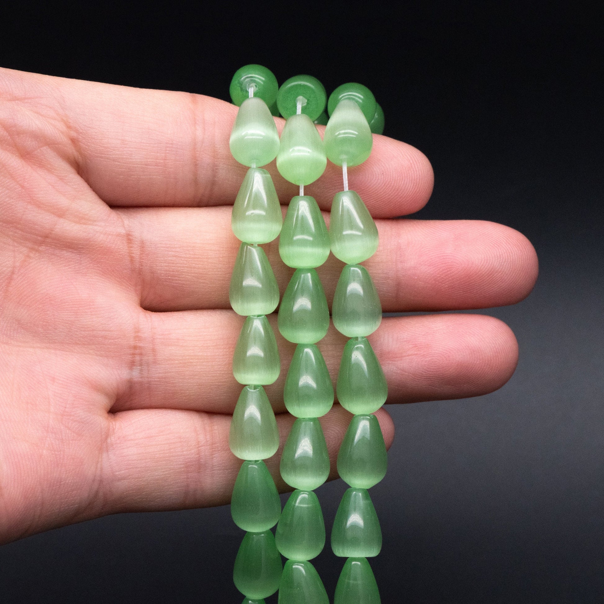 28pcs Green Smooth Teardrop Cat's Eye Beads, 8x12mm, For Jewelry Making (TR-075)