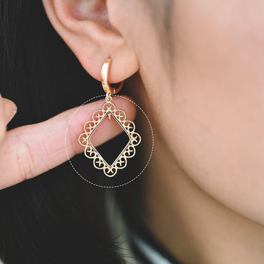 10pcs Gold plated Brass Rhombus Charms 29x22mm, Filigree Geometric Connector Pendants, Dangle Earring Components (GB-1017)