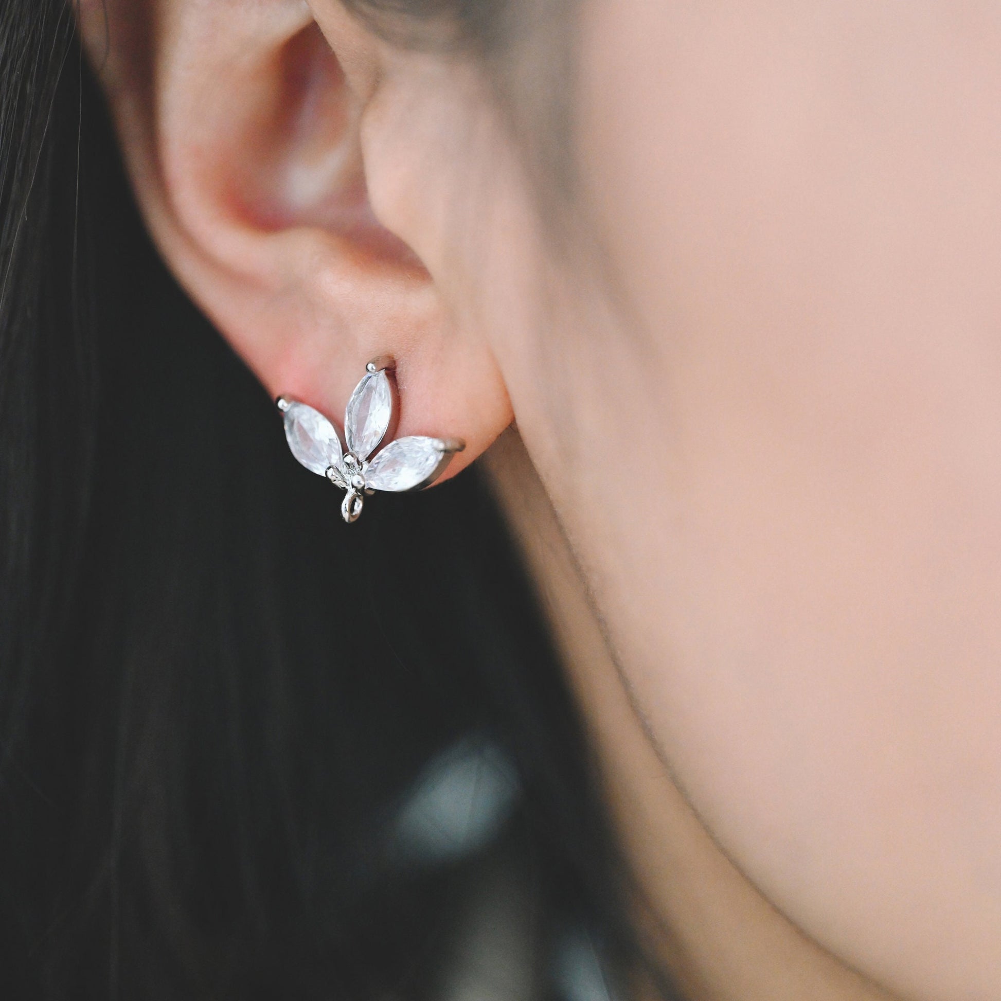 4pcs CZ Pave Gold/ Silver Tone leaf Earring with Loop 17x14mm, Dainty Studs, Leaves Earrings(#GB-1205-A)