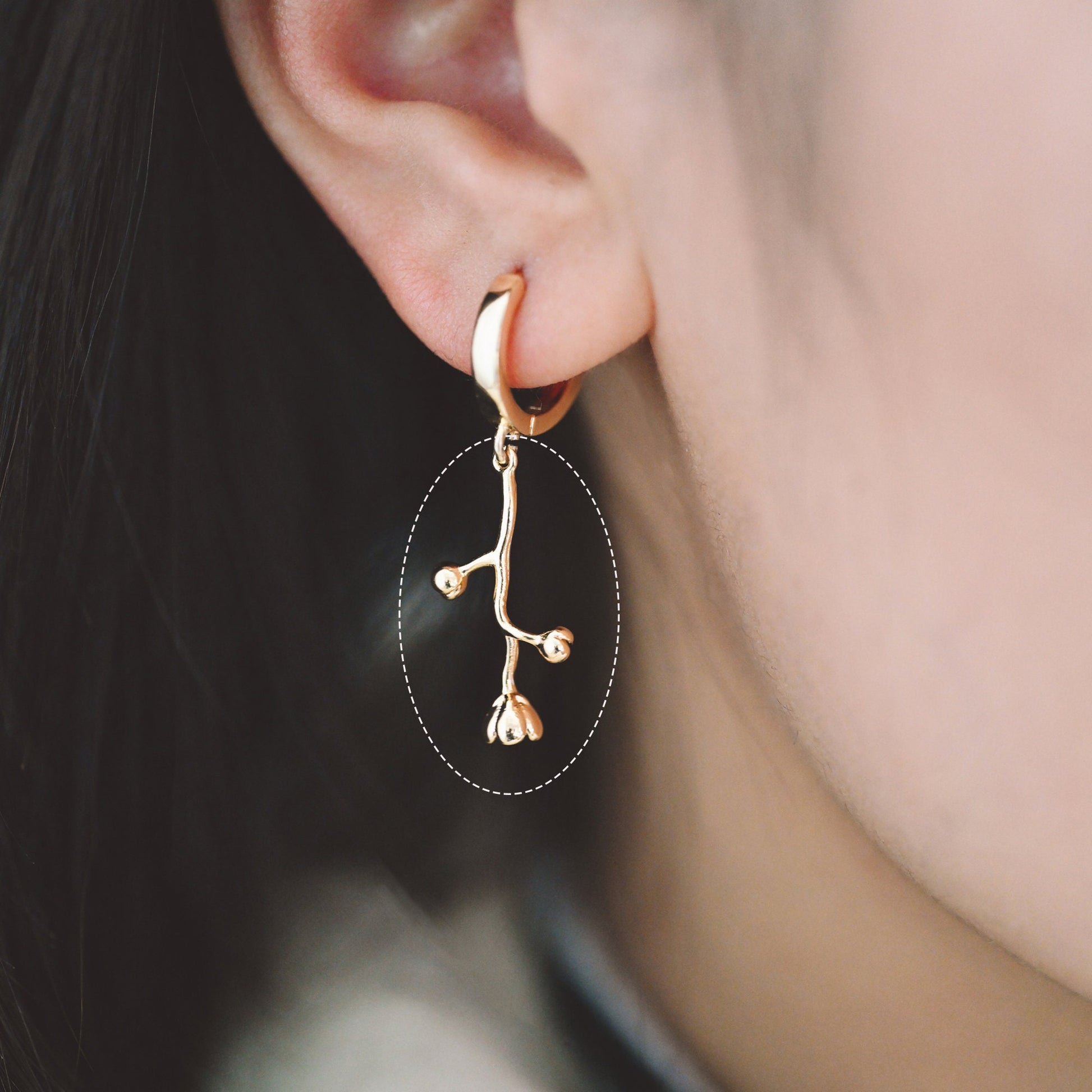 10pcs Gold Flower Branch Charms, Brass Filigree Branche Pendant, Blossom Charm for Jewelry Making (GB-1208)