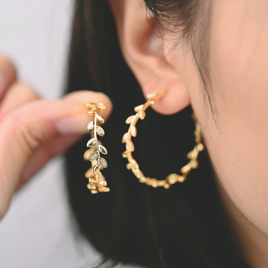 4pcs CZ Paved Dainty Gold Leaf Hoop Earrings, Gold Hoop Earring, 42mm Circle Leaf Earring (GB-2019)