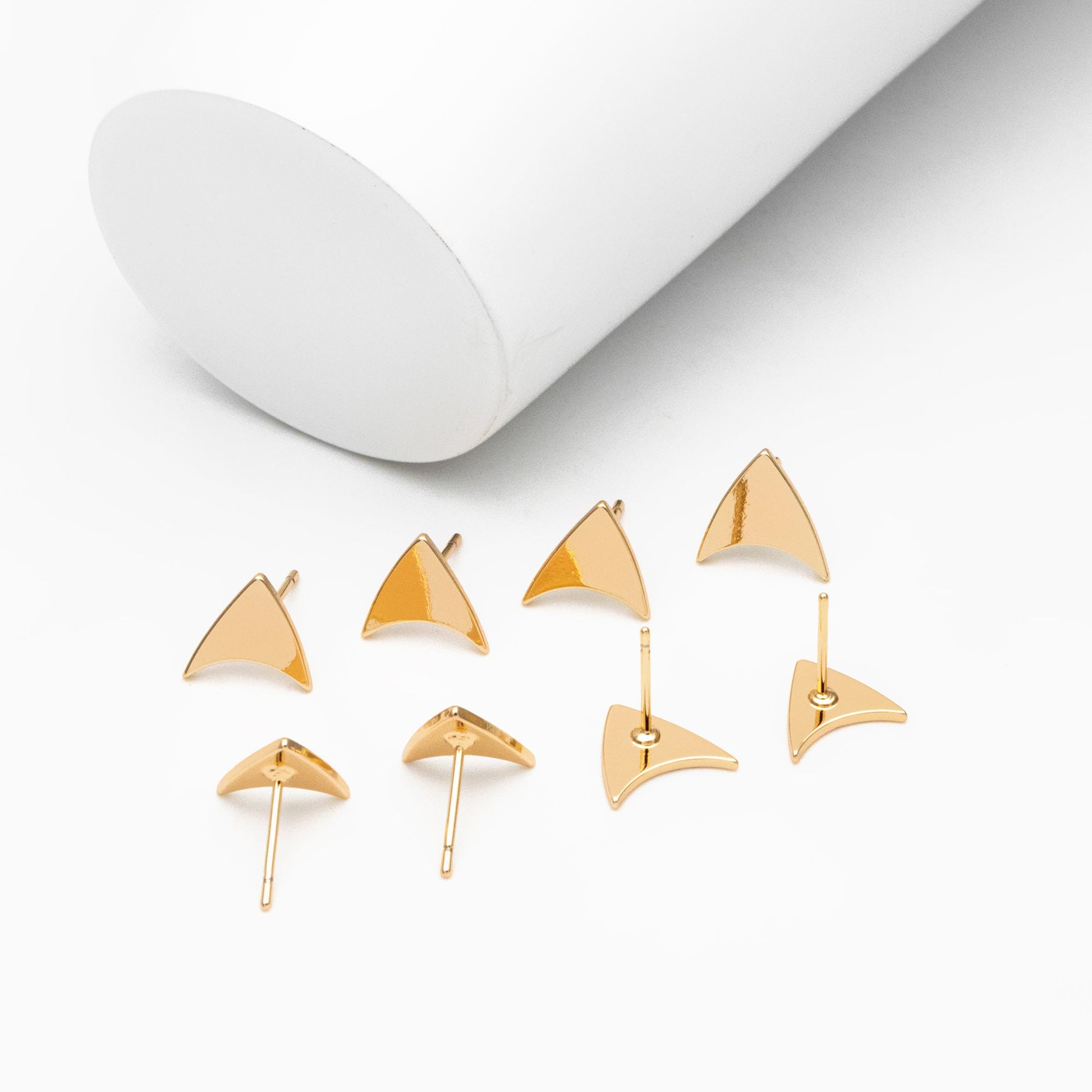 10pcs Gold Arrow Minimalist Earrings, 10mm, Real Gold Plated Brass Geometric Earring Studs (GB-4187)