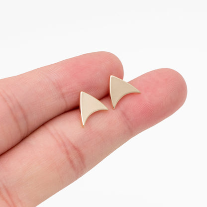10pcs Gold Arrow Minimalist Earrings, 10mm, Real Gold Plated Brass Geometric Earring Studs (GB-4187)