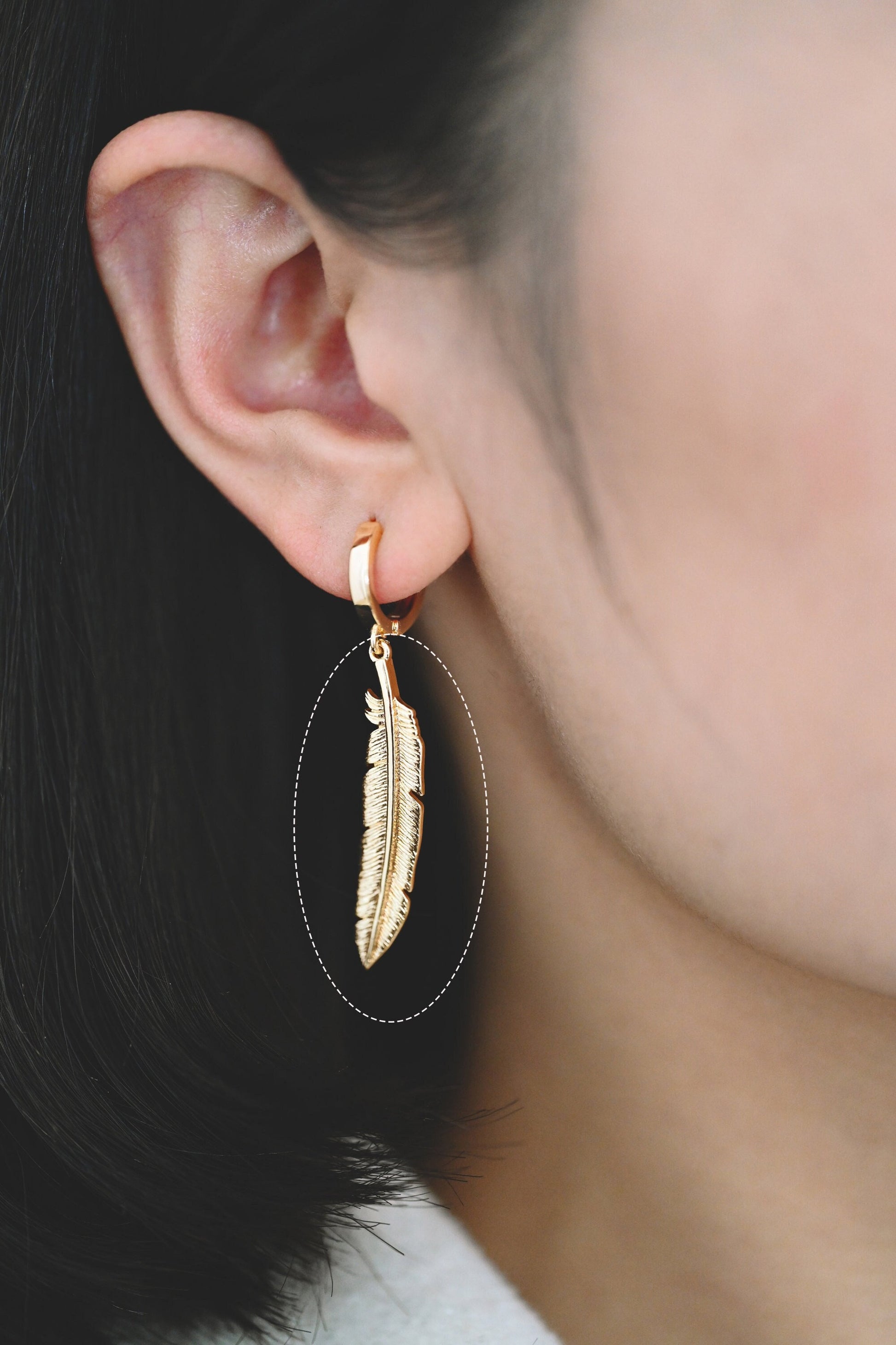 4pcs Gold/ Silver Tone Feather Pendants 37x8mm, 18K gold/ rhodium plated Brass Feather Charms, Lead Nickel Free (GB-383-C)