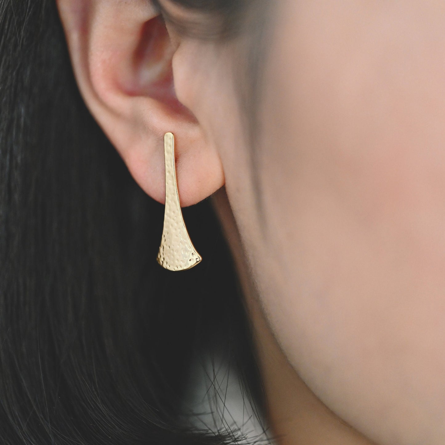 10pcs Hammered Bar Earring with Loop, 18K Gold plated Brass, Rustic Stud Earring Findings (GB-856)