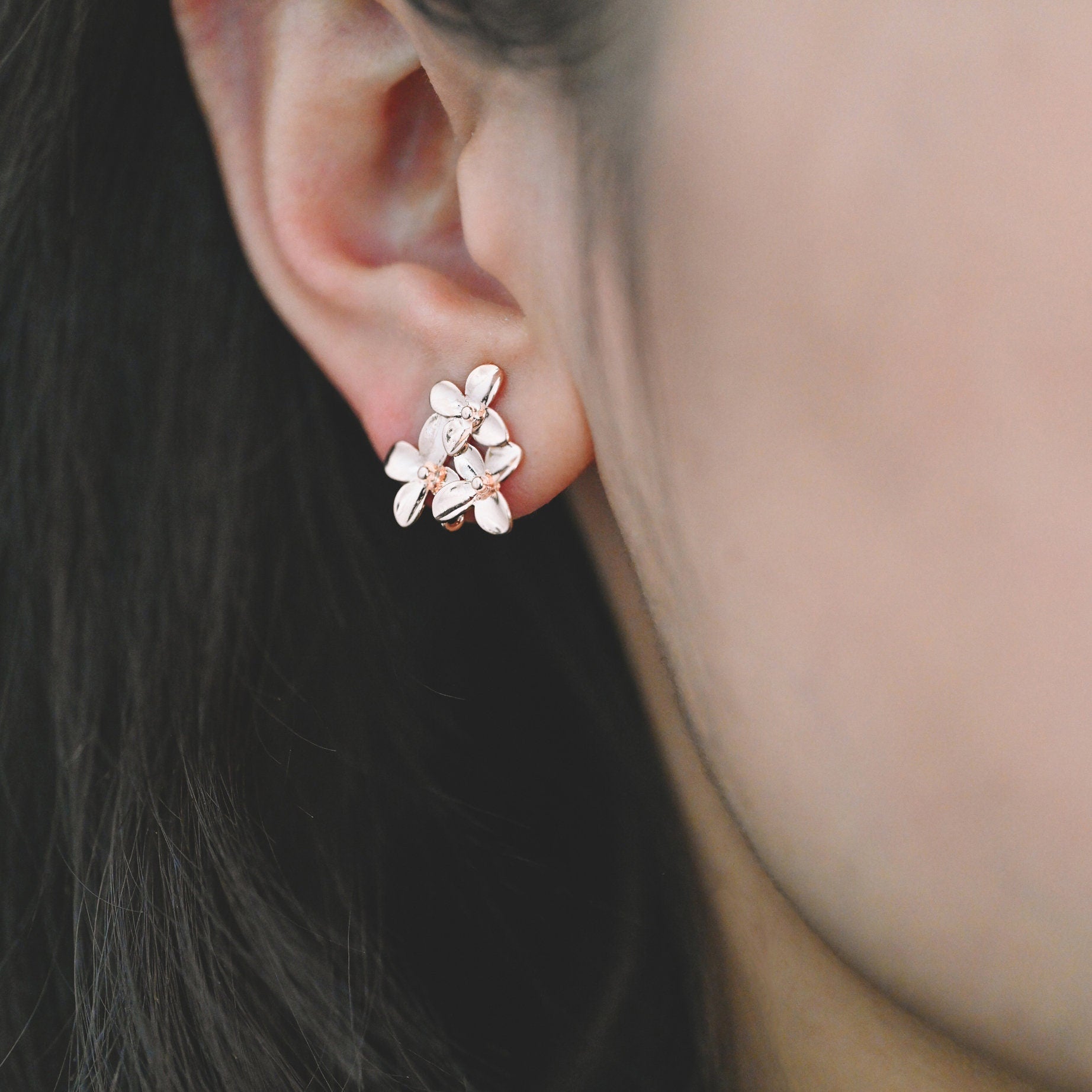 10pcs Gold/ Rhodium/ Rose Gold plated Brass Flower Earring with Loop, 14mm Floral Stud Earring (GB-956)