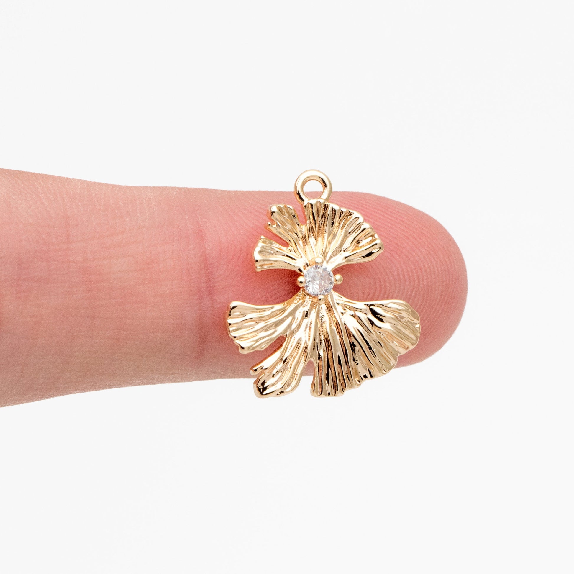 10pcs CZ Pave Ginkgo Leaf Charms 18x16mm, Gold plated Brass, CZ Leaf Pendants (GB-214-E)