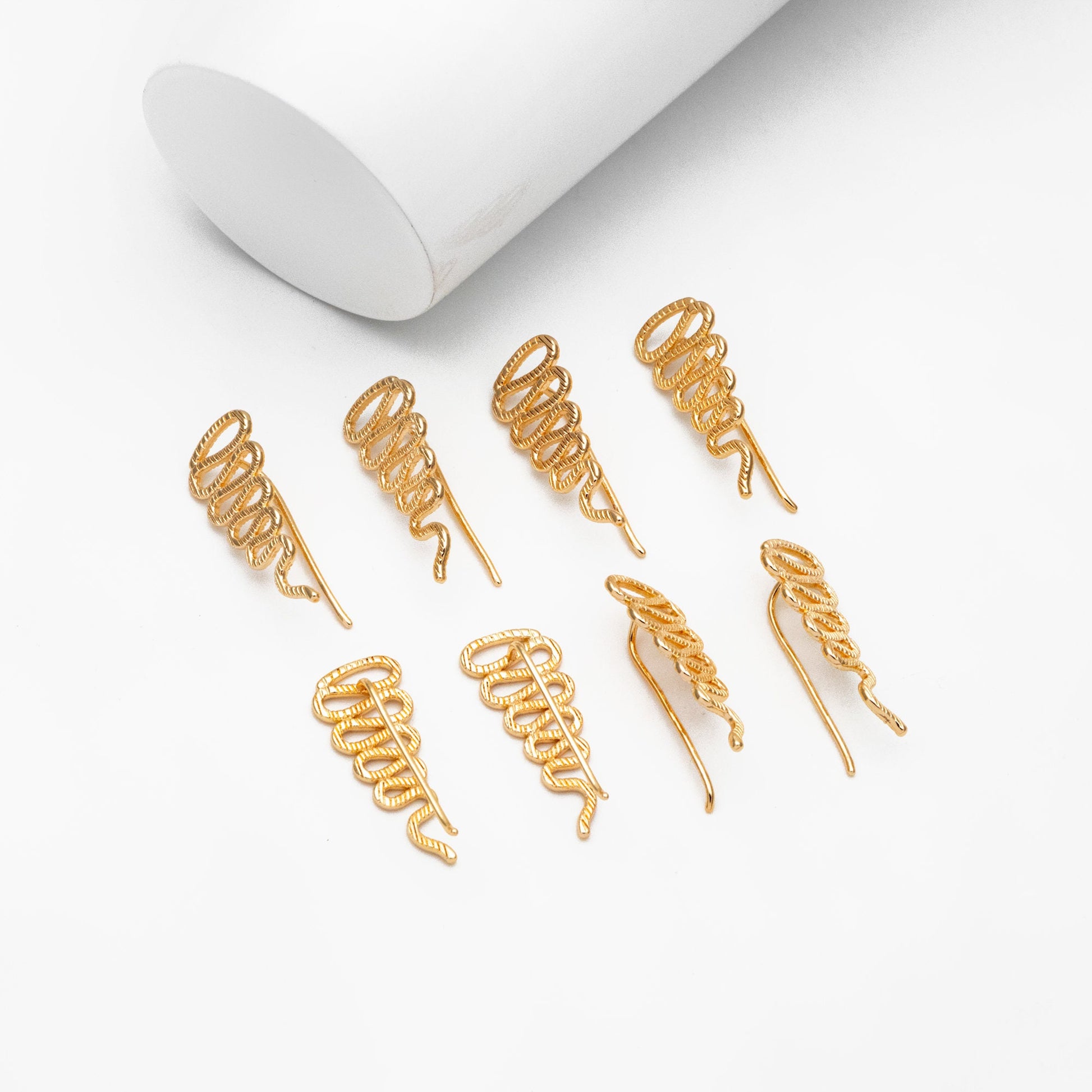 4pcs Gold Rope Ear Climber 26x11mm, 18K Gold plated Brass Ear Crawler (GB-4213)