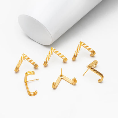 4pcs Gold V-shaped Earrings 15x22mm, 18K Gold Plated Brass, Dainty Stud Earrings (#GB-4218)