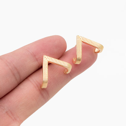 4pcs Gold V-shaped Earrings 15x22mm, 18K Gold Plated Brass, Dainty Stud Earrings (#GB-4218)