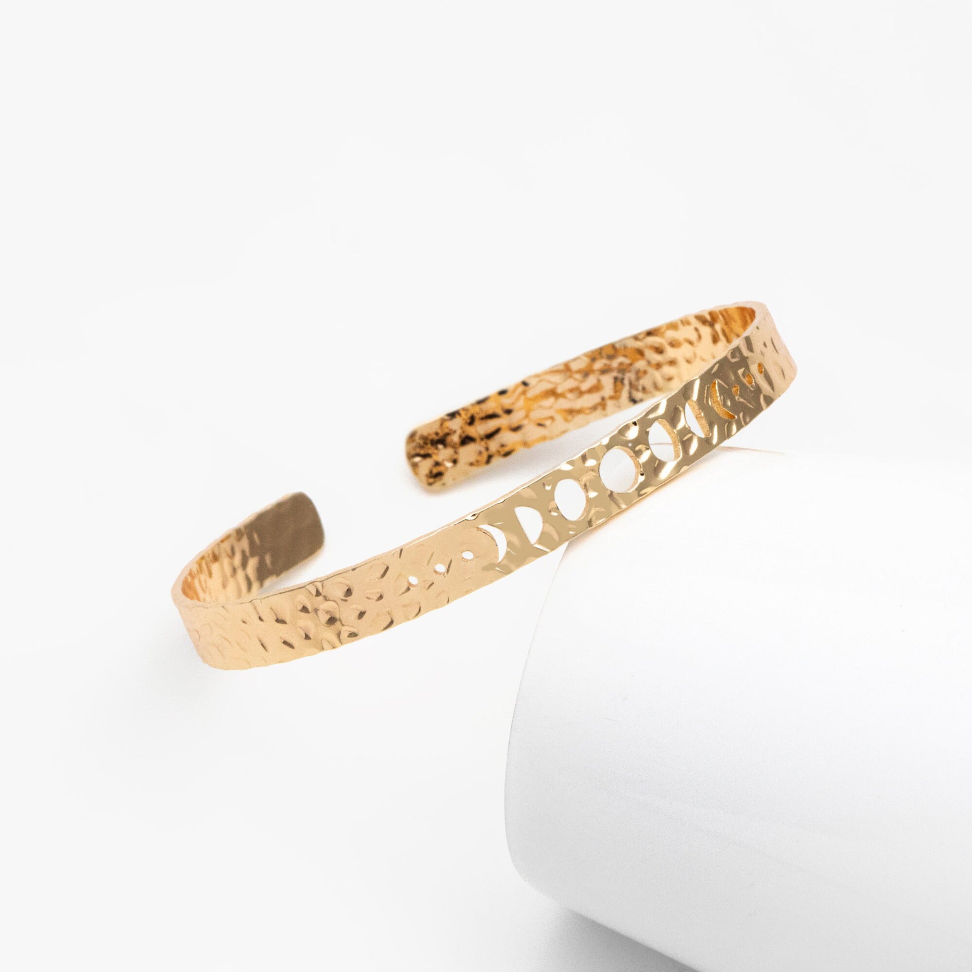 1pcs Gold Moon Phases Bangle Bracelet, Gold Plated Brass, Celestial Bracelet (GB-4222)