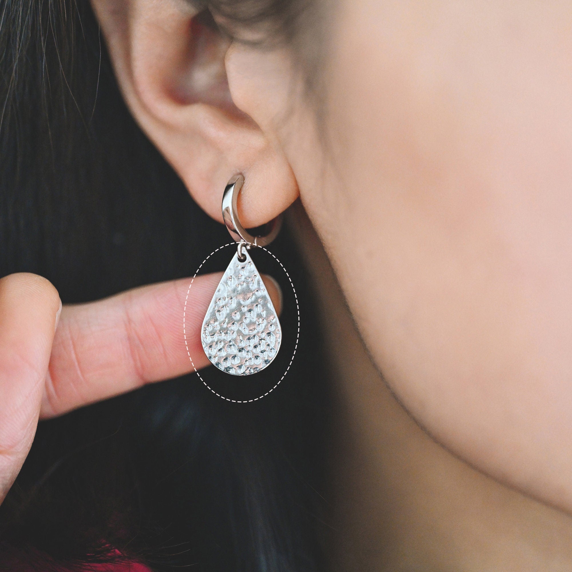 10pcs Gold/ Silver tone Hammered Teardrop Pendants 22mm, Gold/ Rhodium plated Brass, Geometric Disk Charms (GB-1404-E)