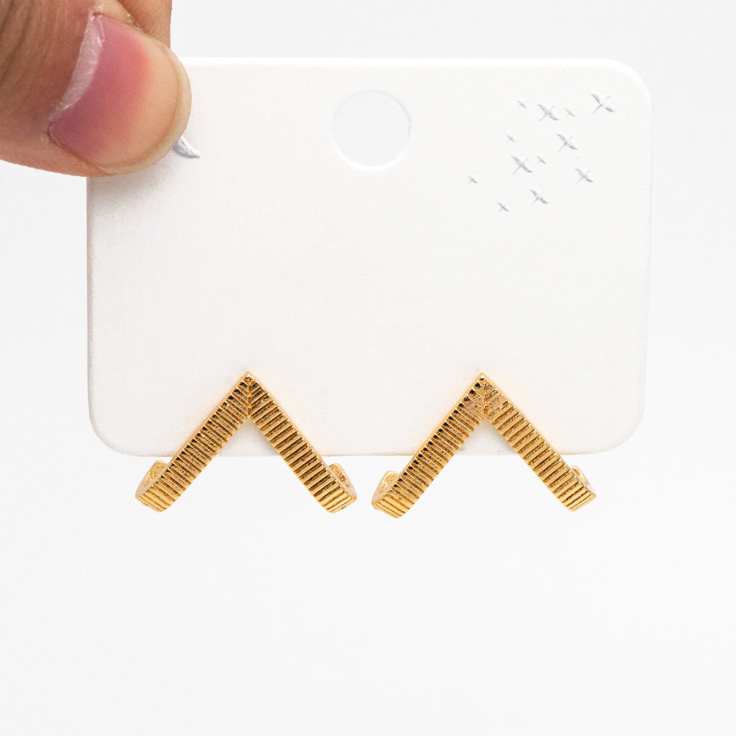 4pcs Gold V-shaped Earrings 15x22mm, 18K Gold Plated Brass, Dainty Stud Earrings (#GB-4218)