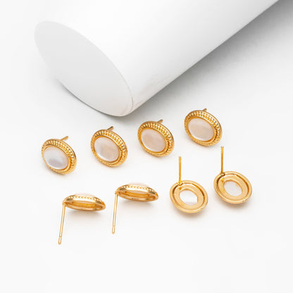 4pcs Shell Pave Oval Earrings 13x11mm, Gold Plated Brass Geometric Stud Earrings (#GB-4244)