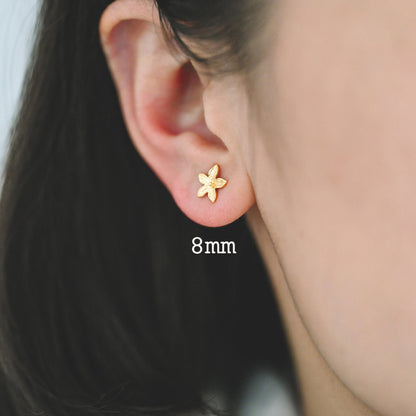 10pcs Gold/ Silver Flower Ear Posts 6/ 8mm, 18K Gold/ Rhodium plated Brass, Floral Earring Studs (GB-3532)