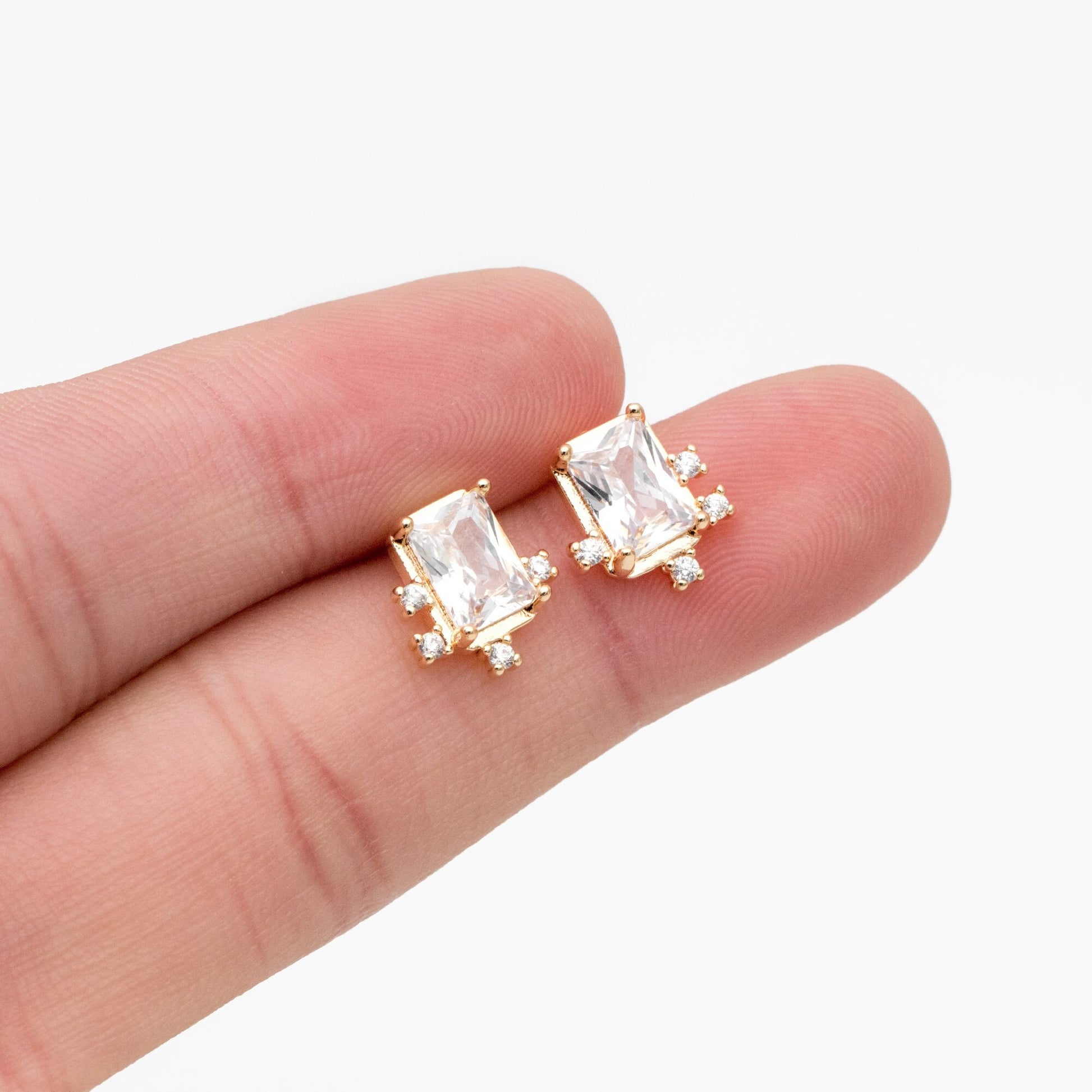 4pcs CZ Pave Rectangle Earrings, 11x10mm, Real Gold Plated Brass, Dainty Geometric Earring Studs (#GB-4241)