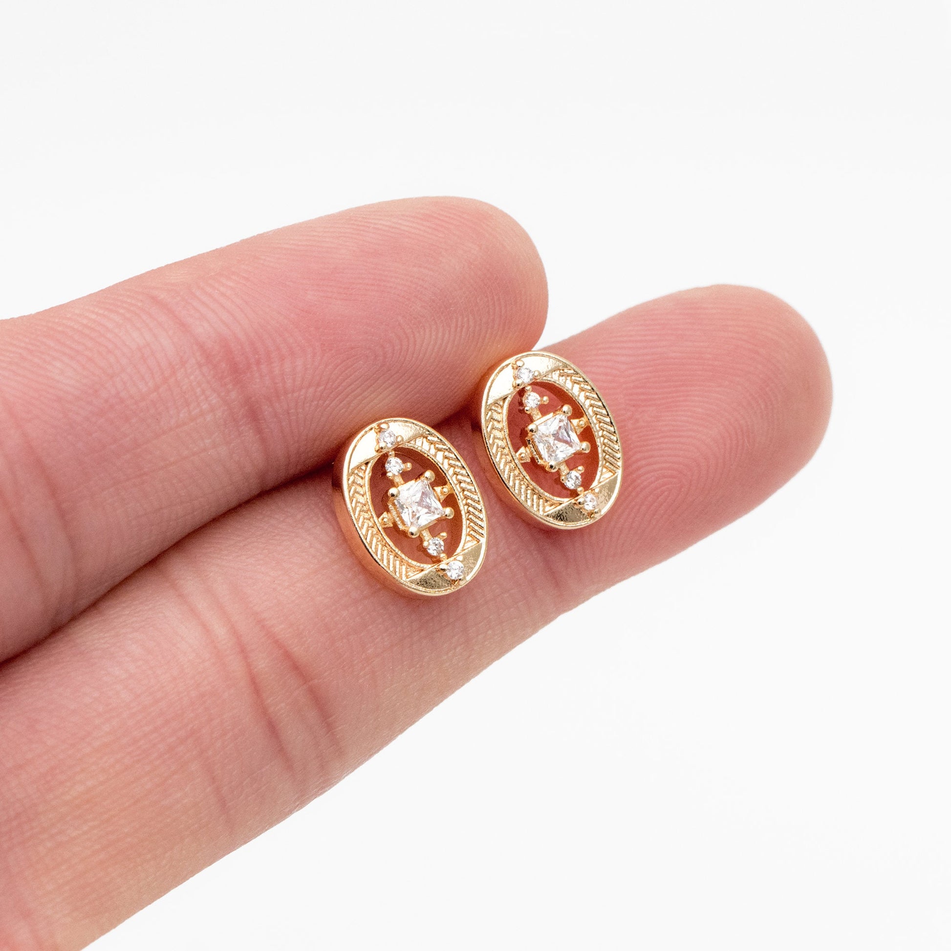 4pcs CZ Pave Gold Oval Earrings, Gold Plated Brass, Dainty Geometric Stud Earrings (#GB-4251)