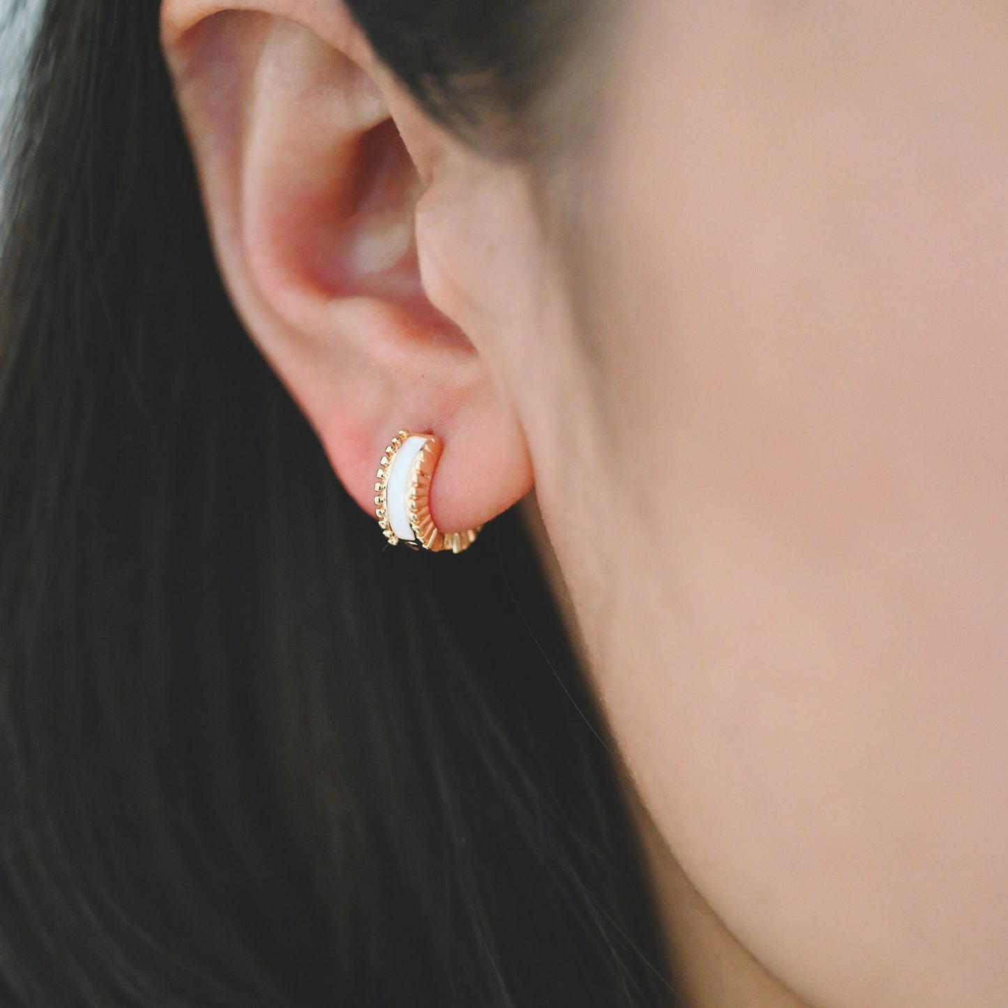 4pcs Gold Enamel Circle Hoop Earrings, 18K Gold plated Brass, Minimalist Huggie Earrings (GB-3717-E)