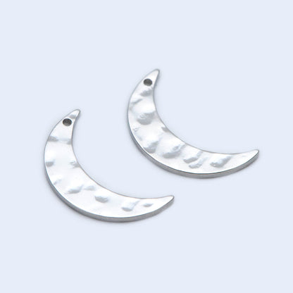 10pcs Gold/ Silver Tone Hammered Moon Charms 16mm, Gold/ Rhodium plated Brass Moon Pendant (GB-618-L)