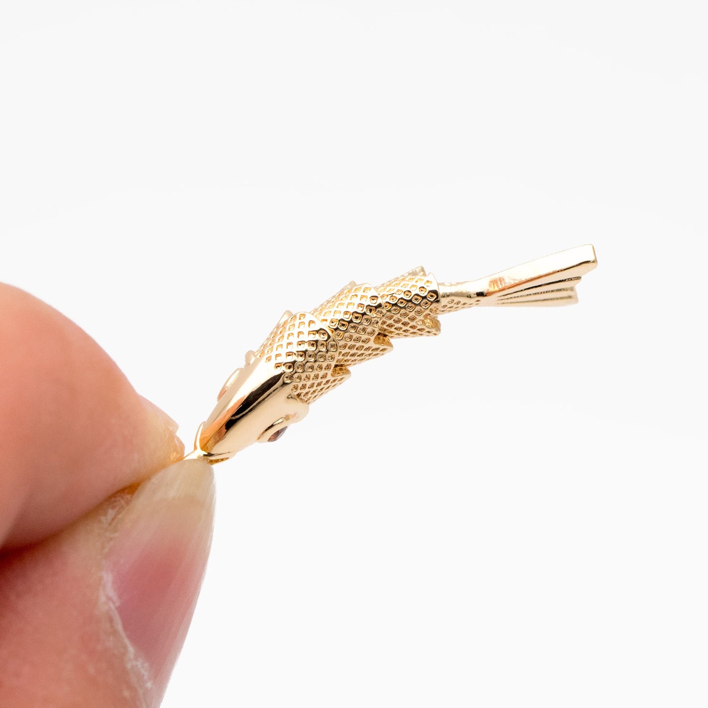 4pcs Gold/ Silver 3D Fish Charms, Gold/ Rhodium Plated Brass, Fish Pendants (GB-4274)