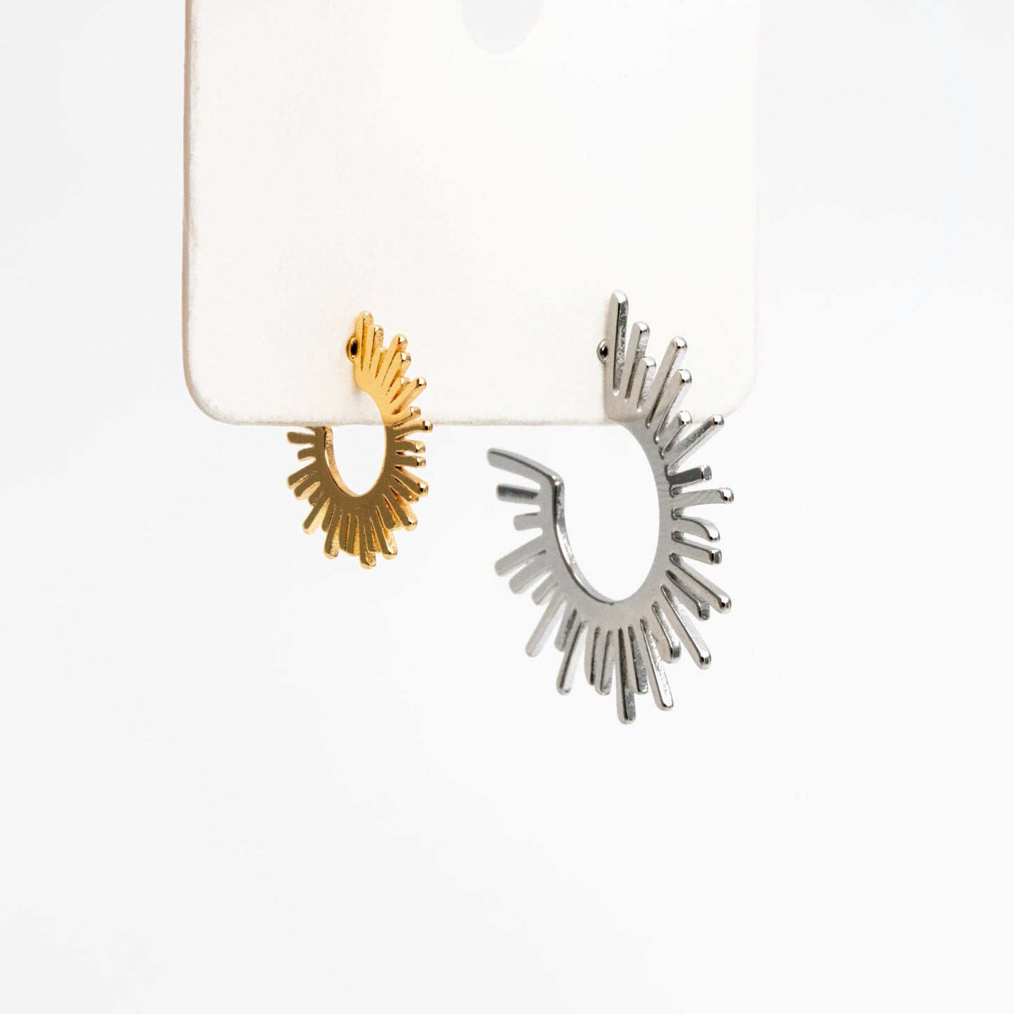 10pcs Gold/ Silver Tone Sun Round Earrings 20/35mm, Gold/ Rhodium plated Brass Sun Jewelry, Sun earrings (#GB-1227)