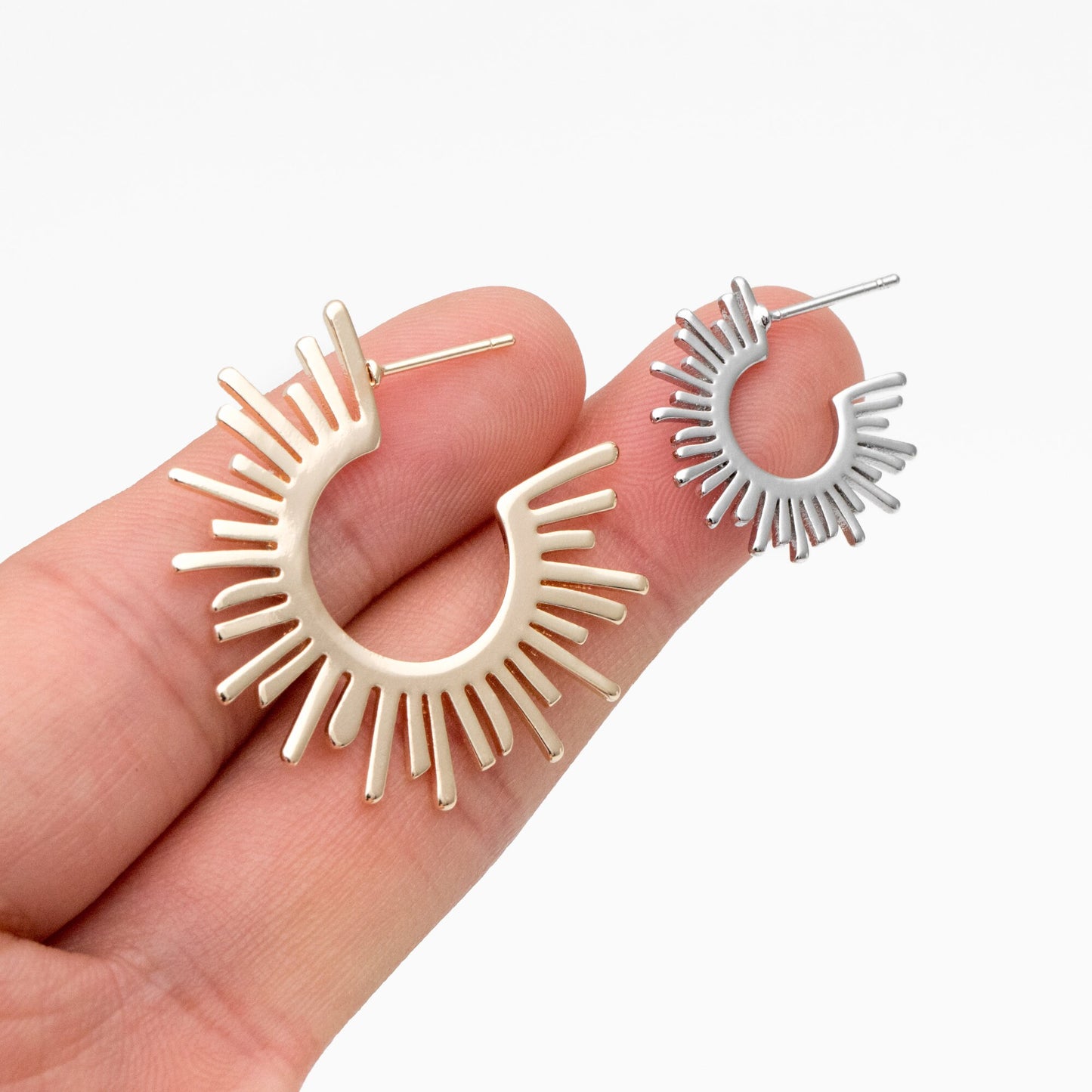 10pcs Gold/ Silver Tone Sun Round Earrings 20/35mm, Gold/ Rhodium plated Brass Sun Jewelry, Sun earrings (#GB-1227)