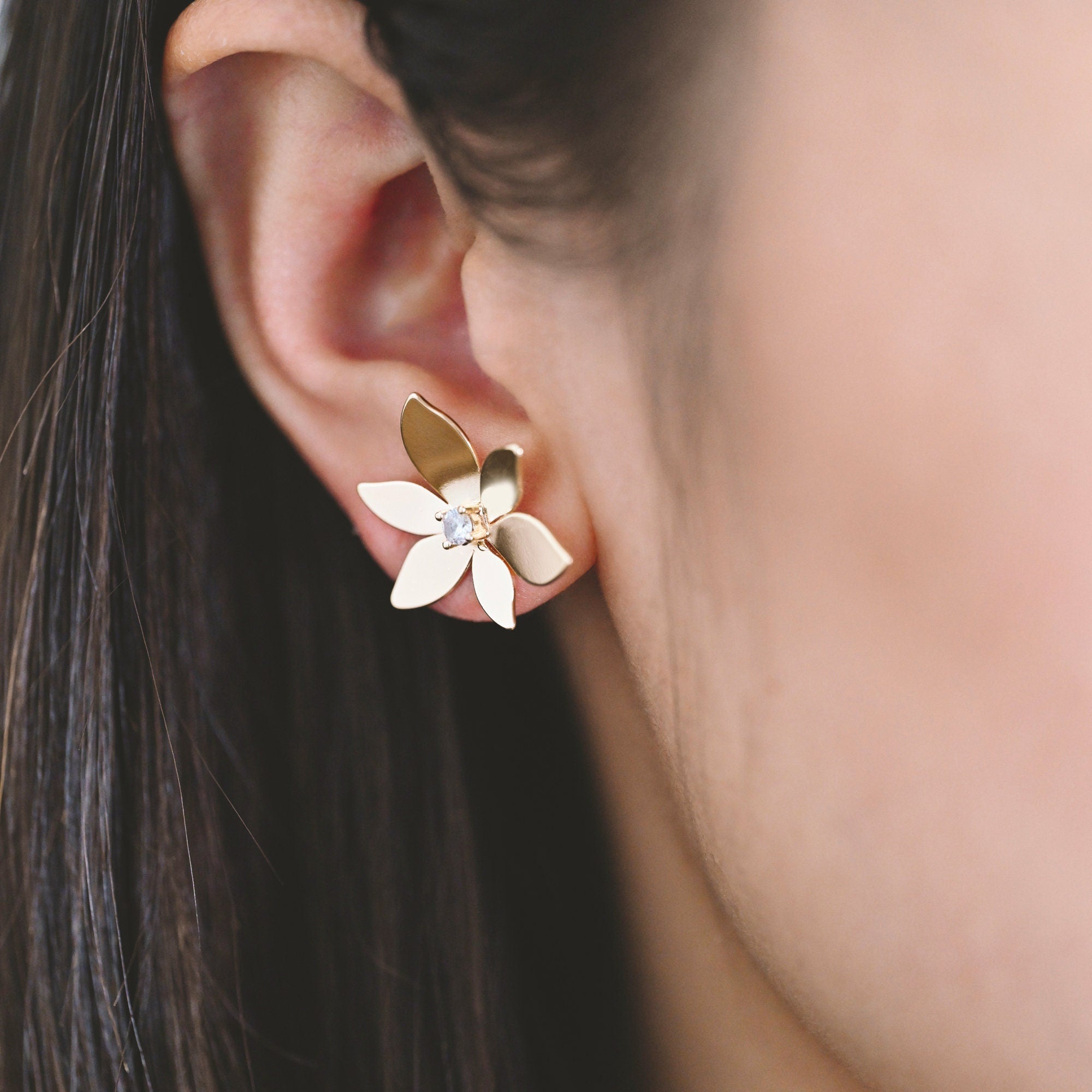 4pcs CZ Pave Gold Flower Ear Posts, Gold Plated Brass Stud Earrings, Dainty Flower Earrings (GB-3875)