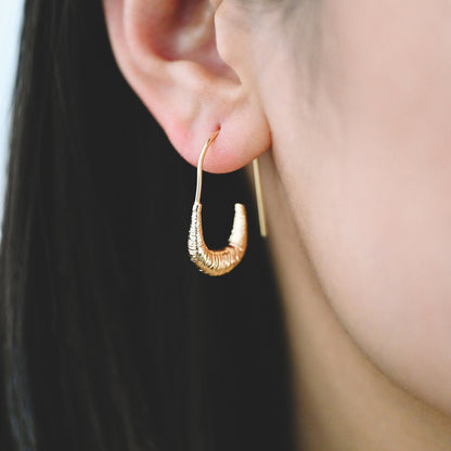 4pcs Gold Brushed Oval Ear Hooks 30x18mm, Gold plated Brass, Simple Earwires Earring Components (GB-3920)