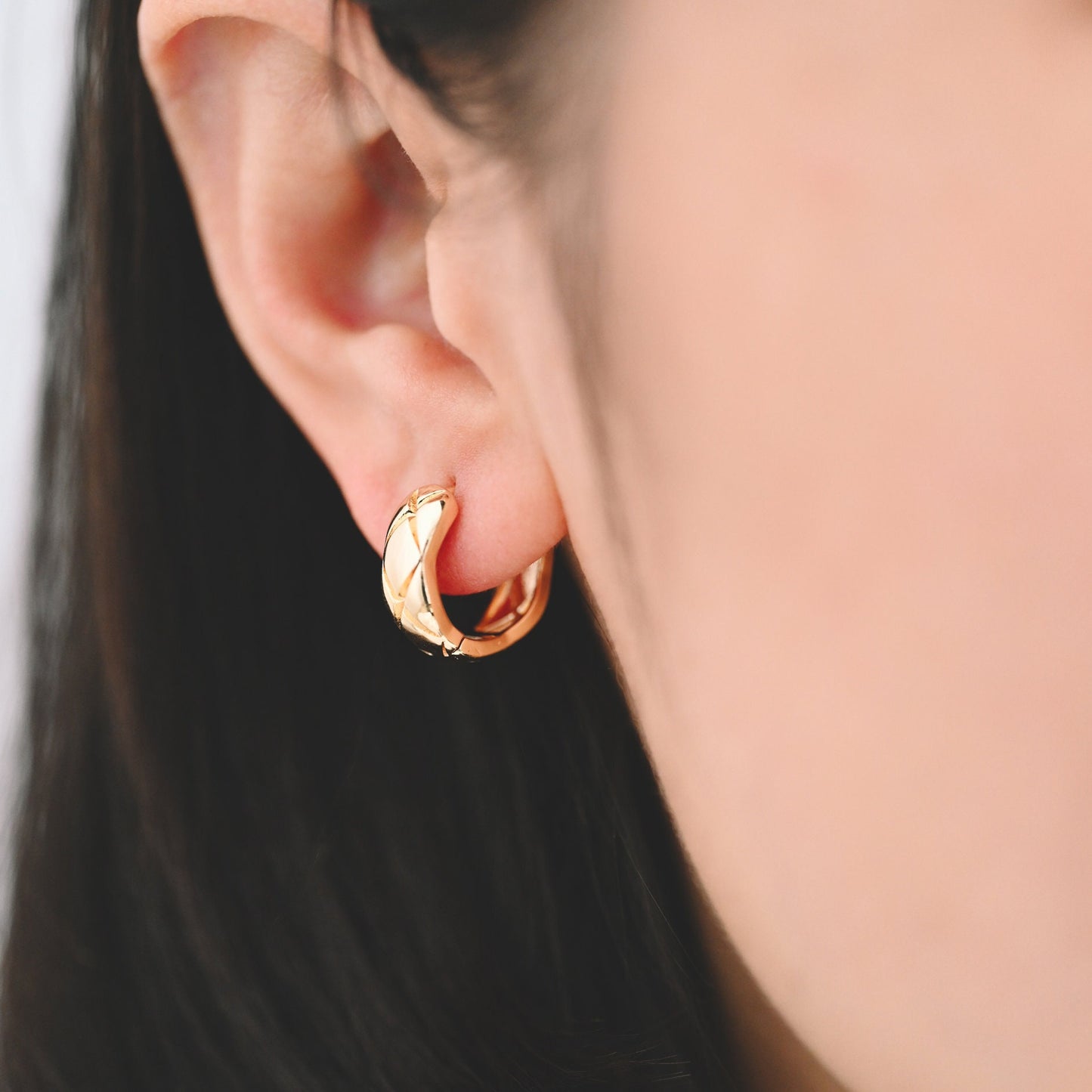 4pcs Gold Textured Hoop Earrings, Huggie Earrings, Minimalist Earring, Small Gold Hoops Earring (GB-3792)