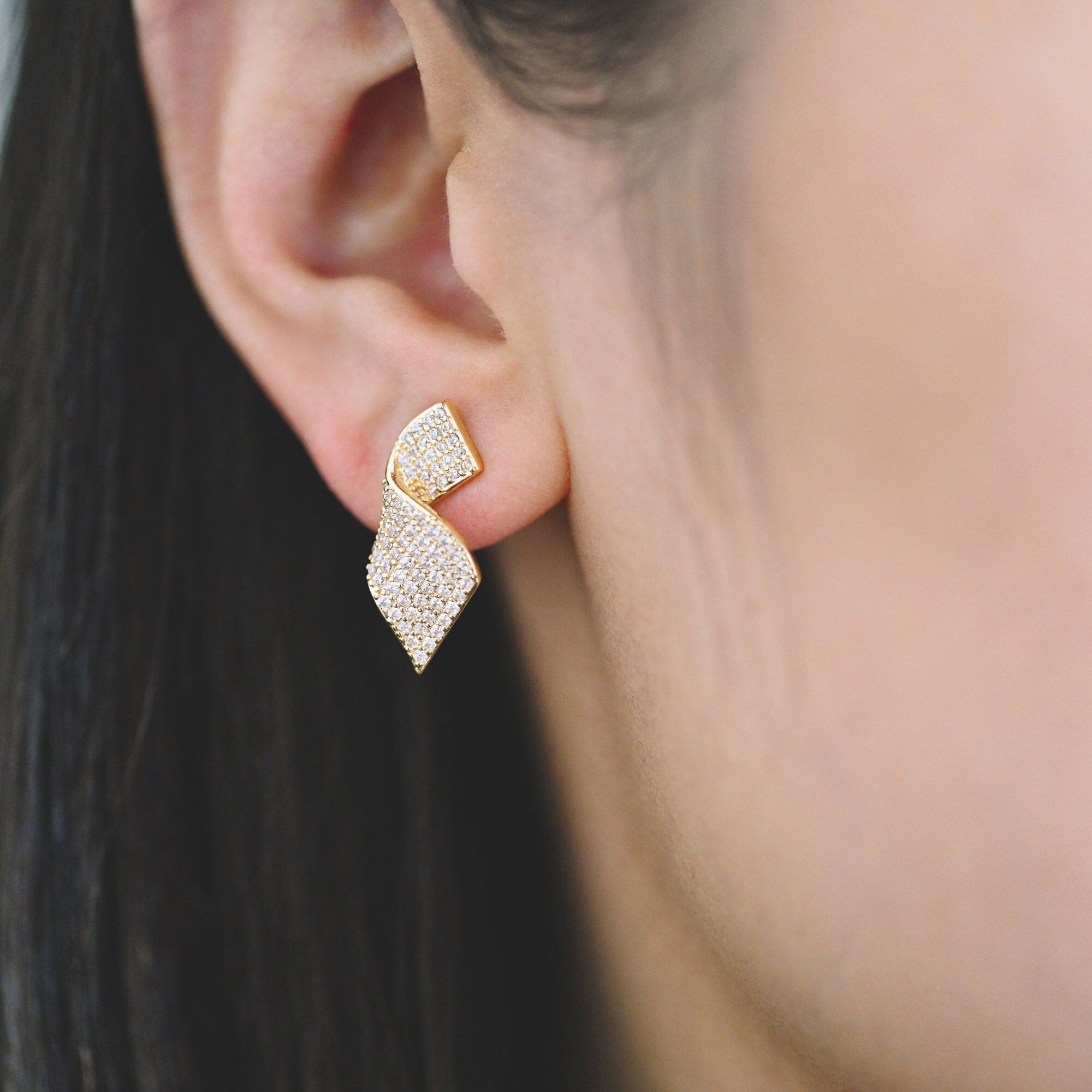 4pcs CZ Pave Gold Ribbon Earrings, 18K Gold plated Brass , Dainty Stud Earrings (#GB-3973)