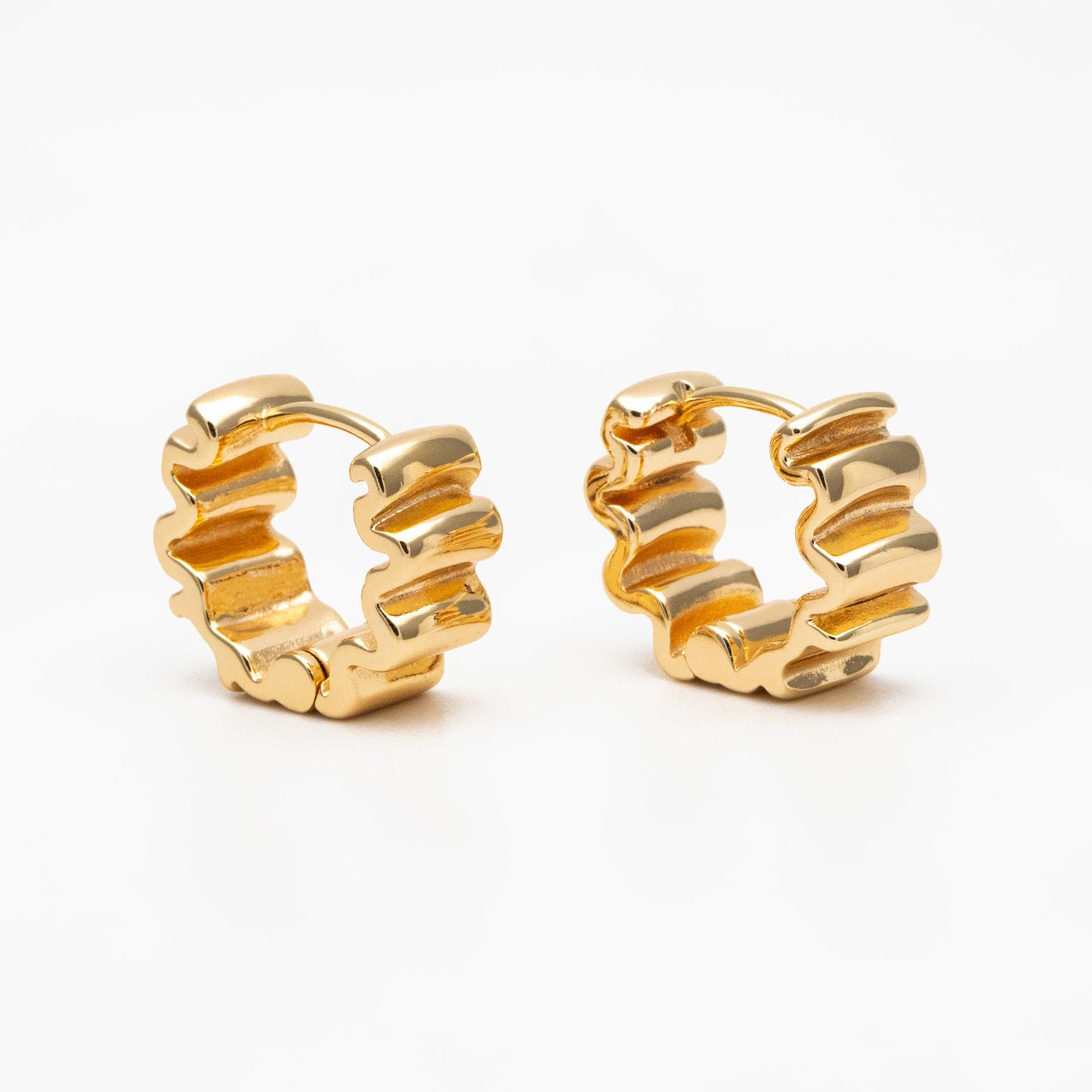 4pcs Gold/ Silver Wave Hoop Earrings, Gold/ Rhodium Plated Brass Huggie Earrings, Huggie Hoops (GB-4283)