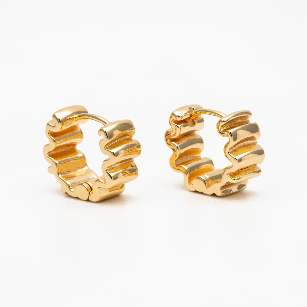 4pcs Gold/ Silver Wave Hoop Earrings, Gold/ Rhodium Plated Brass Huggie Earrings, Huggie Hoops (GB-4283)