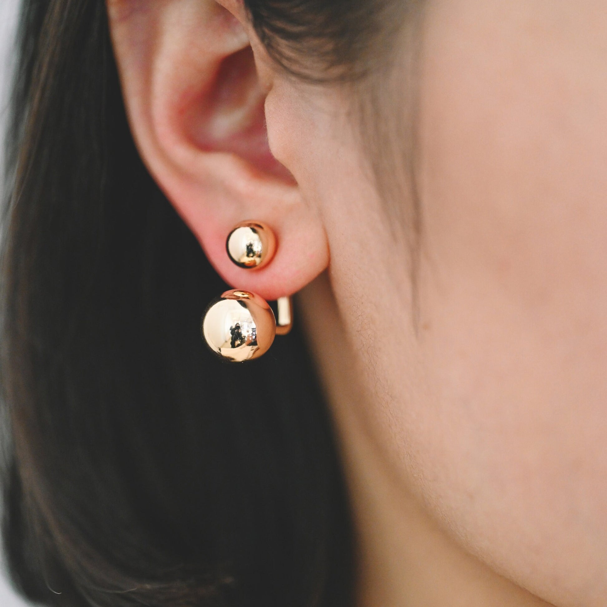 4pcs Sphere Ear Post with Sphere Charm, Geometric Earring Posts, 18K Gold Plated Round Ball Earring Studs (GB-3625)