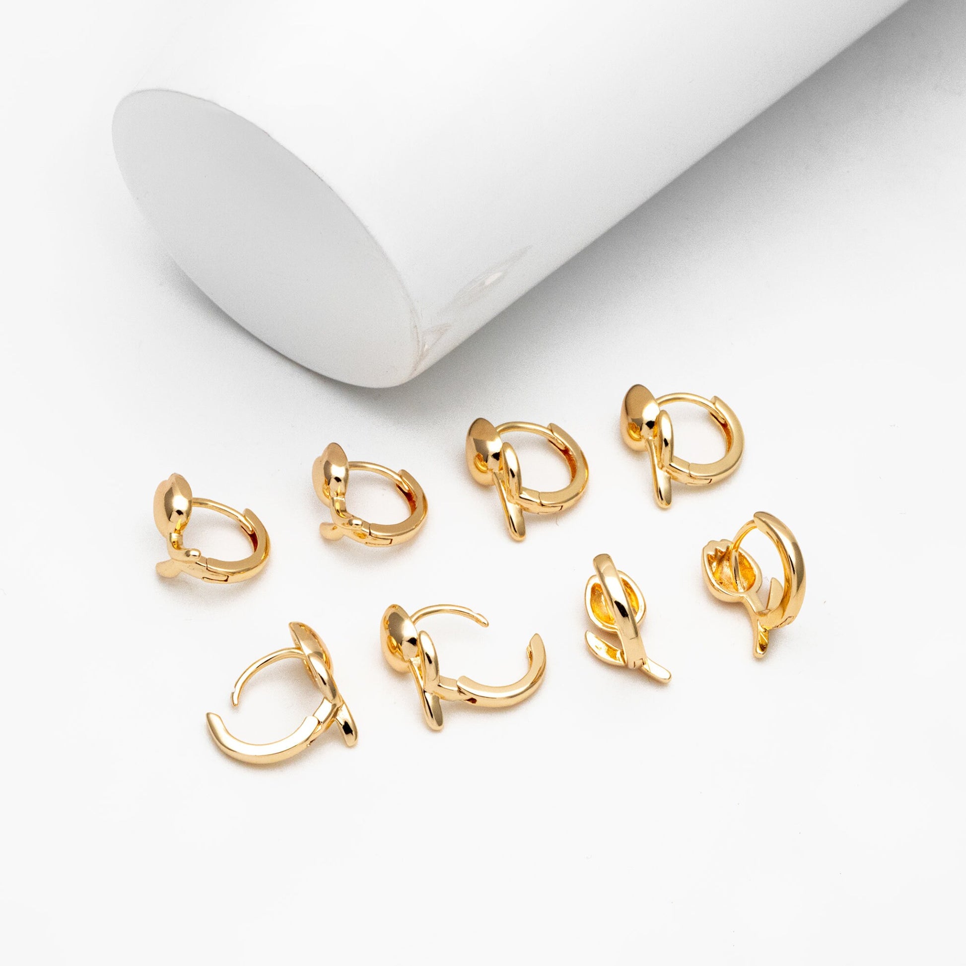 4pcs Gold Tulip Hoop Earrings, 18K Gold plated Brass, Minimalist Huggie Earrings (GB-4273)