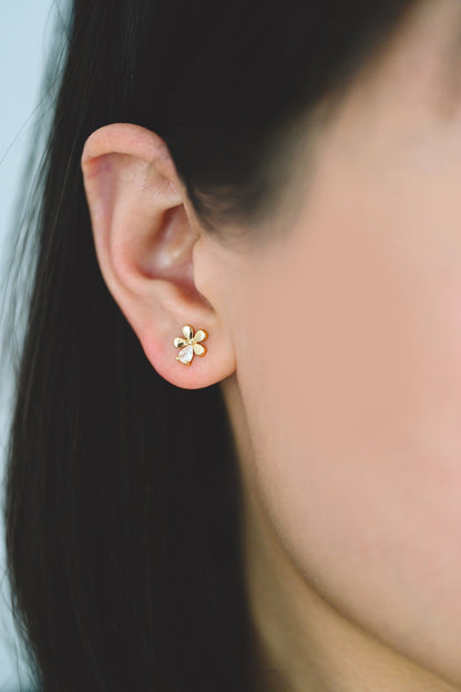 10pcs CZ Pave Gold Flower Bee Honeycomb Earrings, Gold Plated Brass, Dainty Flower Stud Earrings (GB-3896)