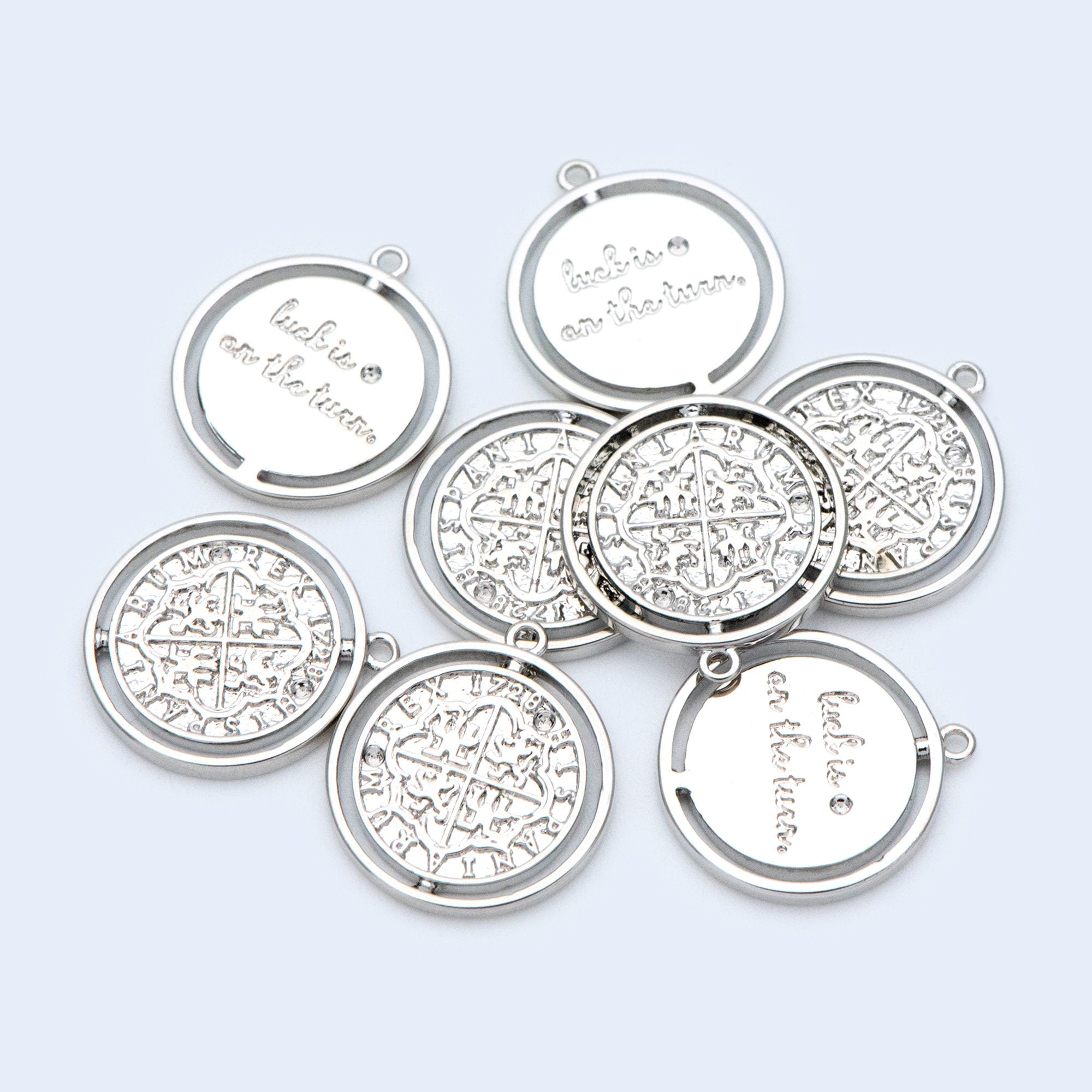 10pcs Gold/ Silver tone Medallion Charm Pendant 16x14mm, Jewelry Supply (GB-1634)