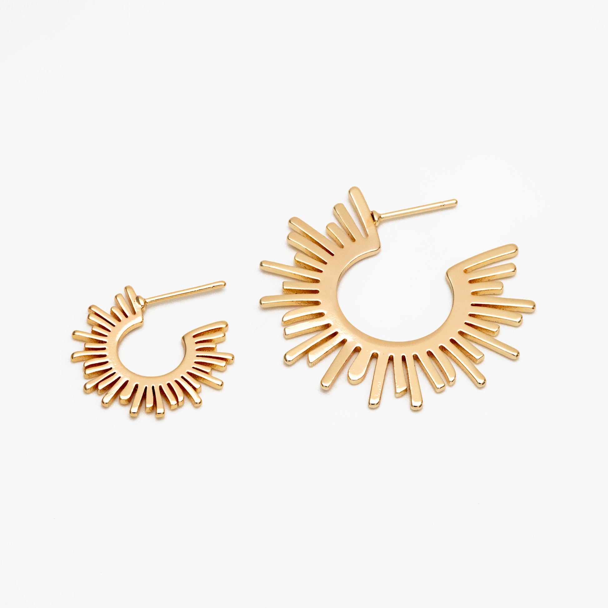 10pcs Gold/ Silver Tone Sun Round Earrings 20/35mm, Gold/ Rhodium plated Brass Sun Jewelry, Sun earrings (#GB-1227)