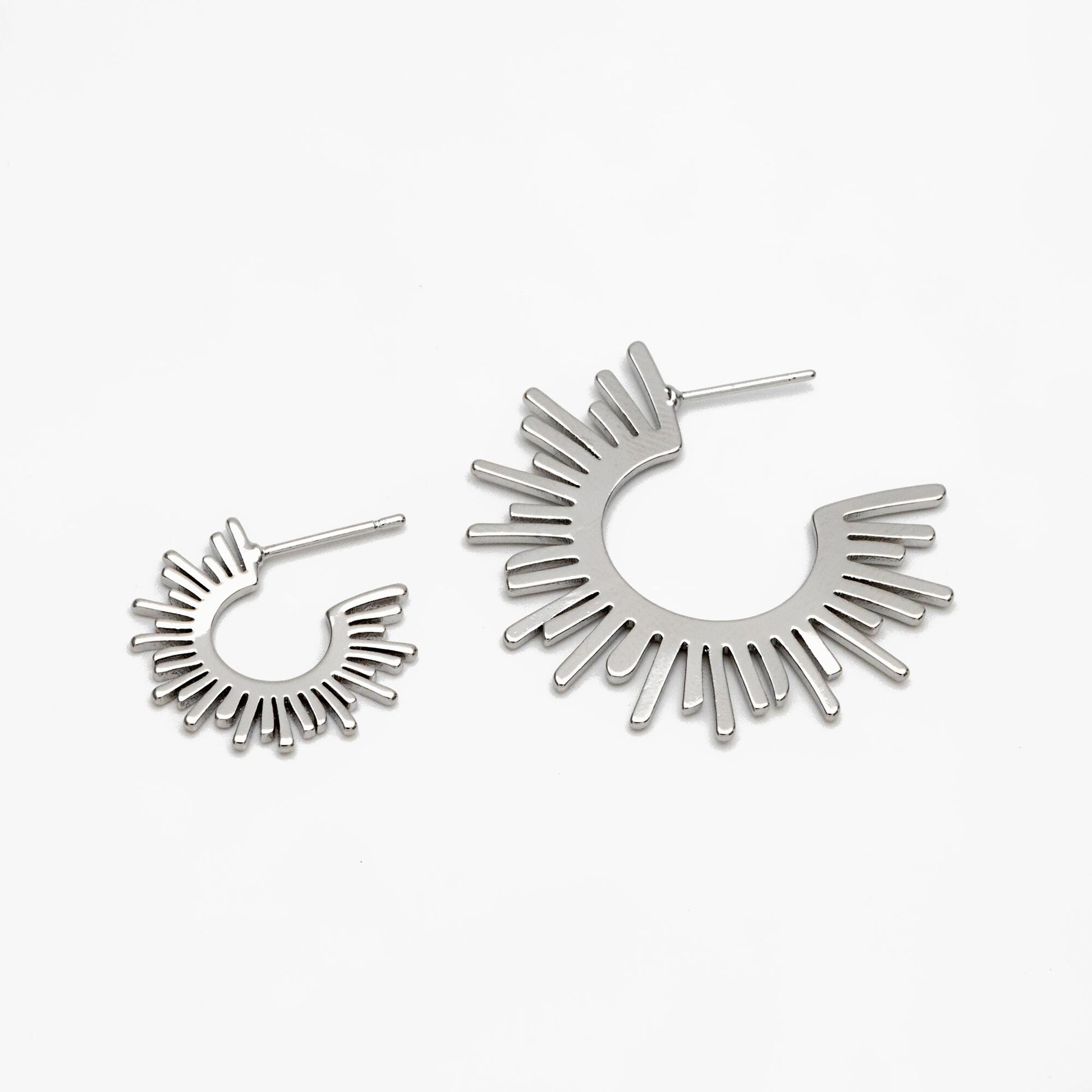 10pcs Gold/ Silver Tone Sun Round Earrings 20/35mm, Gold/ Rhodium plated Brass Sun Jewelry, Sun earrings (#GB-1227)