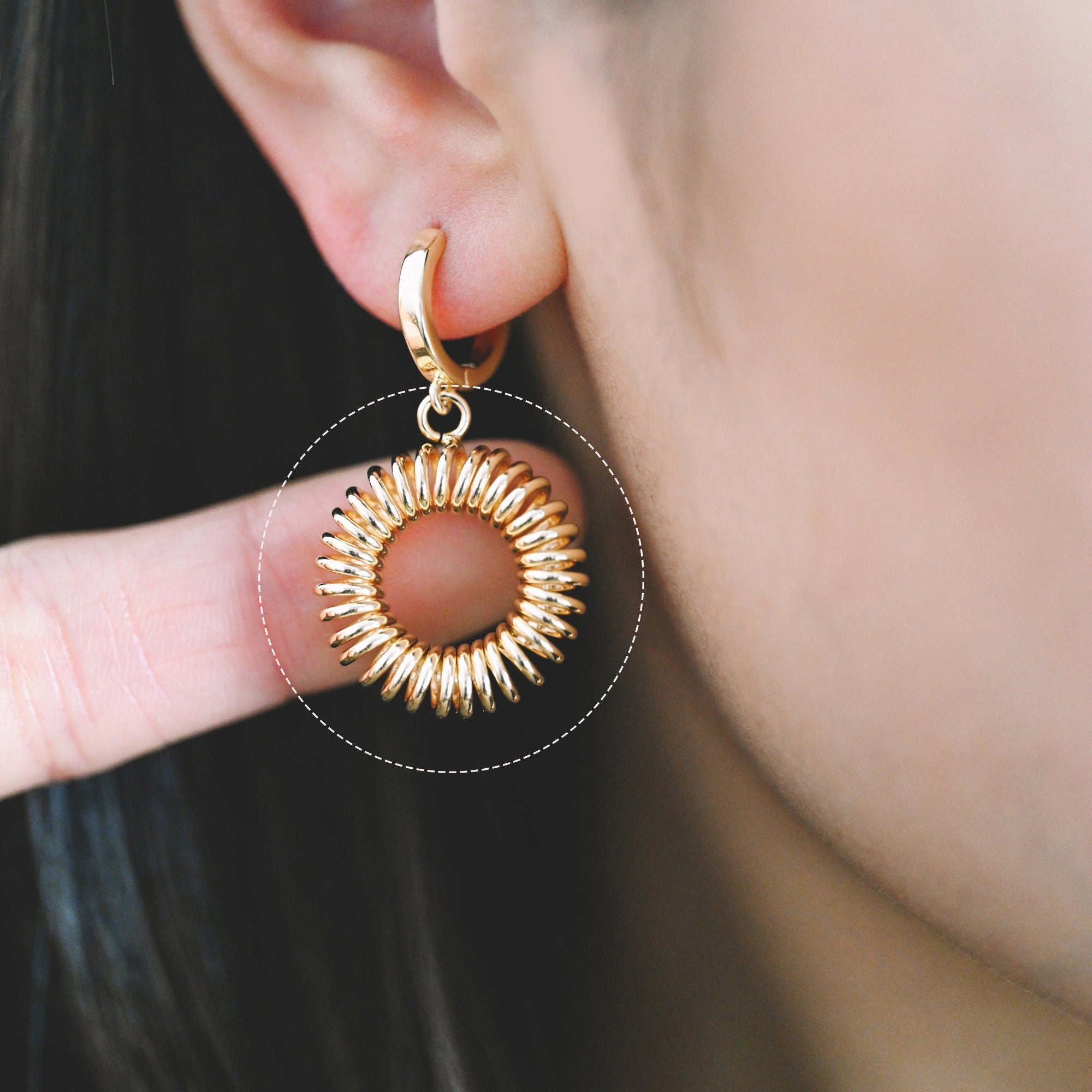 10pcs Gold Wired Charms, 21mm, Round Circle Pendants (GB-3947)