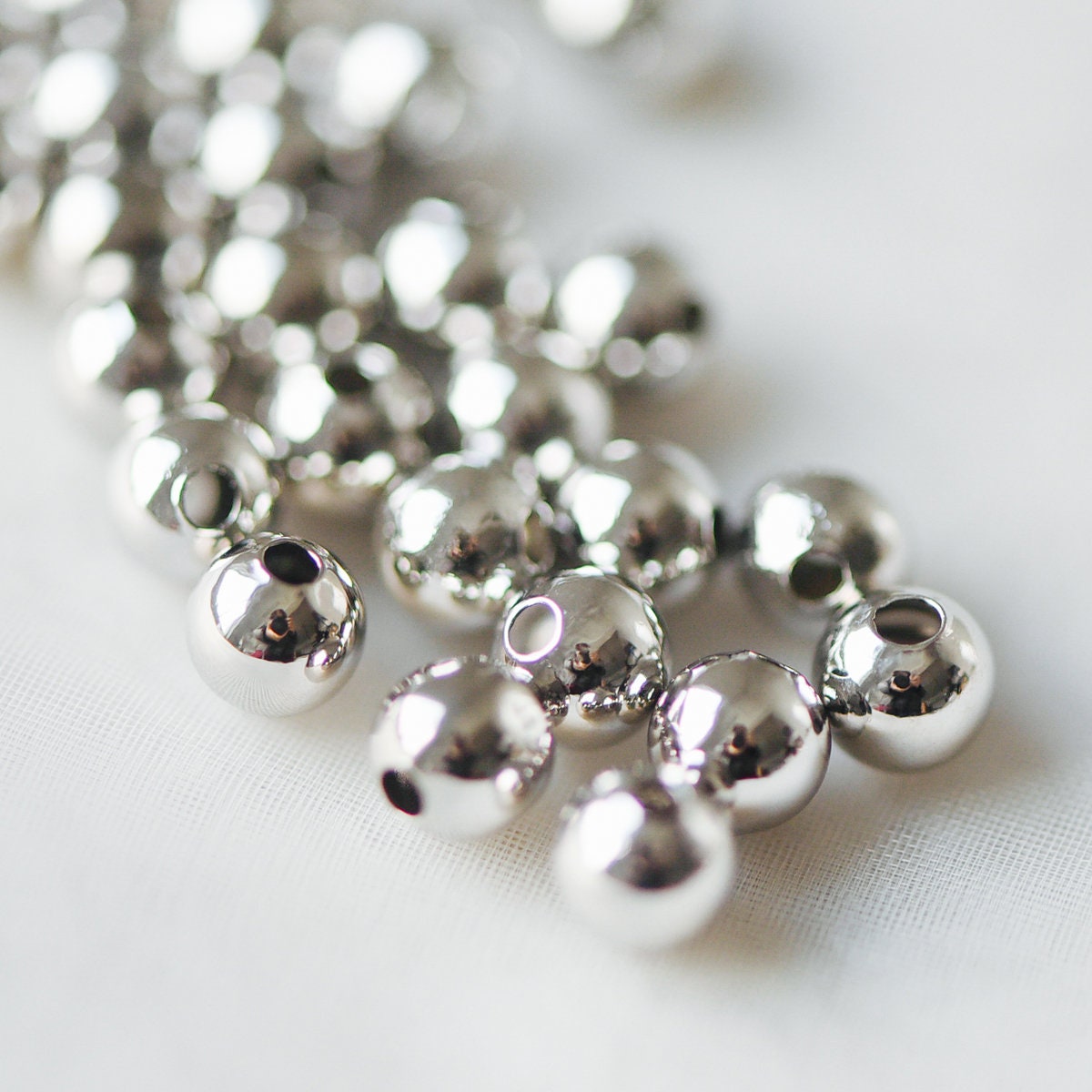 Gold/ Silver tone Smooth Round Spacer Beads, 2/ 3/ 4/ 6/ 7/ 8mm, Gold/ Rhodium plated Brass Spacers Wholesale, Lead Nickel Free (GB-019)