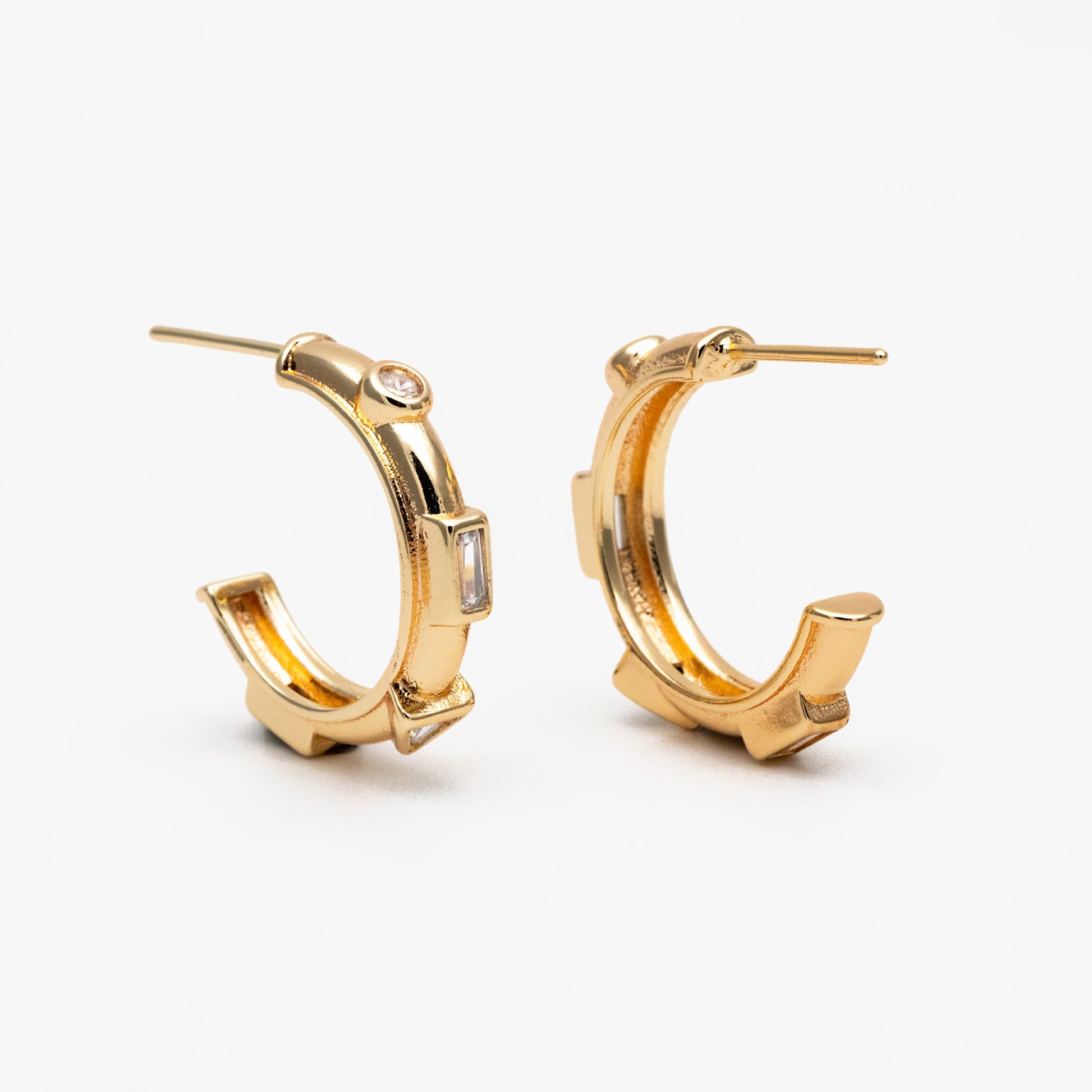 4pcs CZ Pave Gold Round Circle Earrings, Gold plated Brass, Geometric Hoop Stud Earrings (GB-4338)