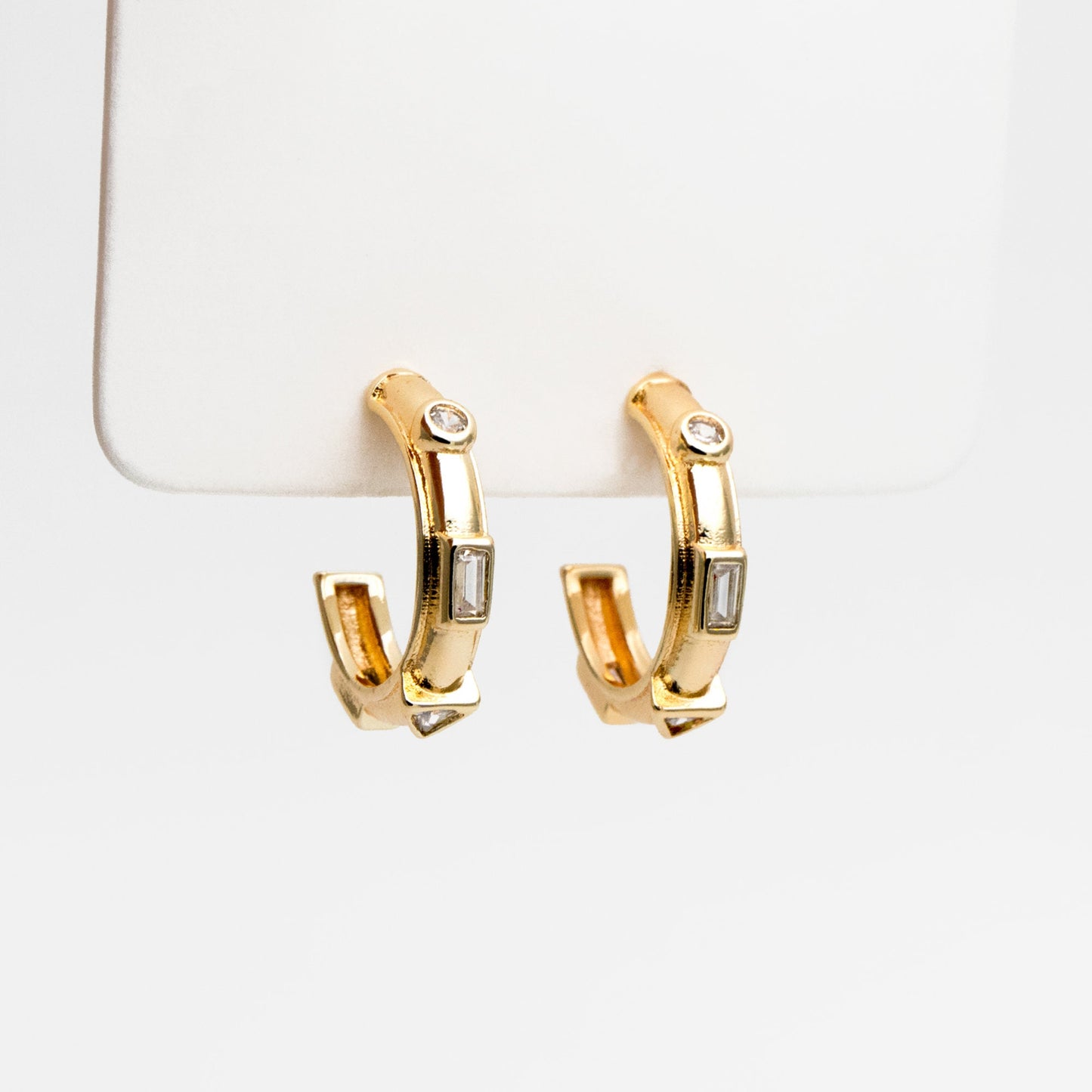 4pcs CZ Pave Gold Round Circle Earrings, Gold plated Brass, Geometric Hoop Stud Earrings (GB-4338)