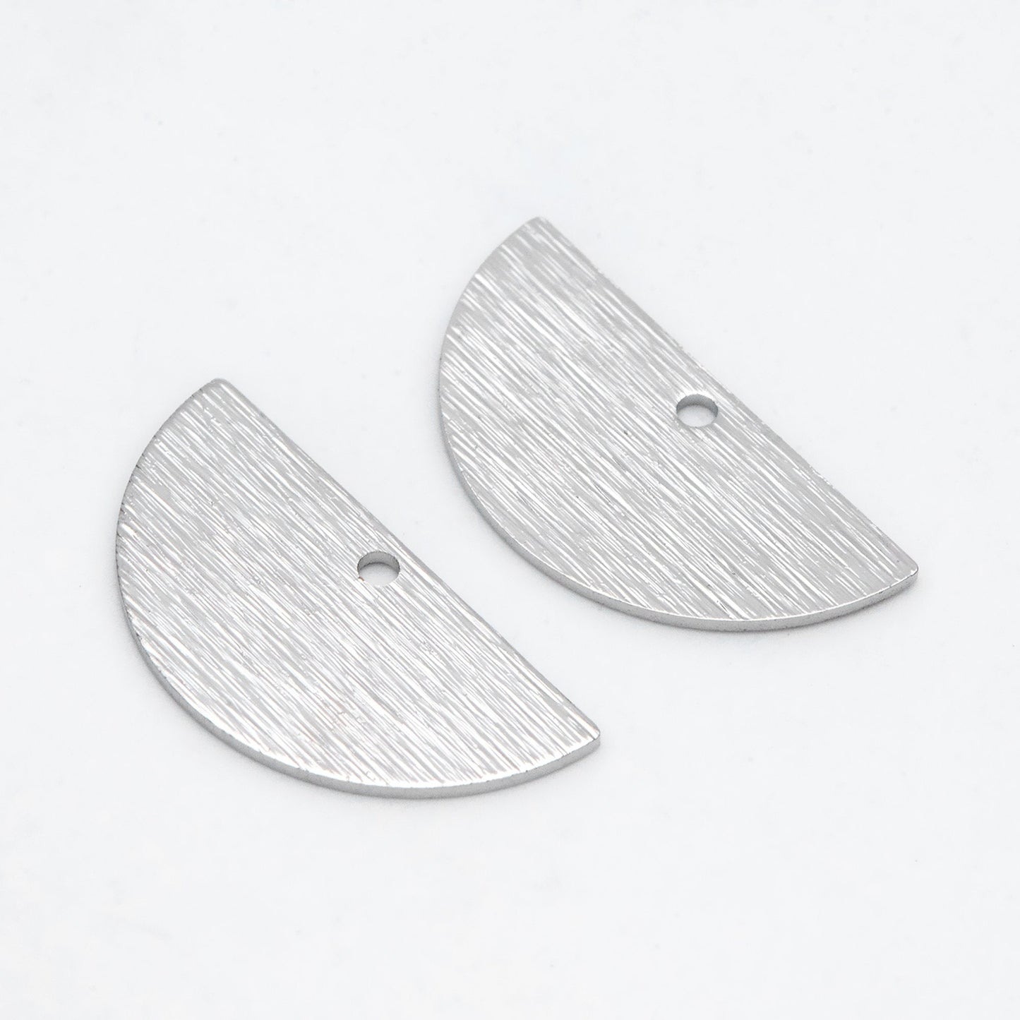 10pcs Brushed Gold/ Silver Semicircle Charms 21/ 24mm, Geometric Disc Coins, Semi Round Pendants (GB-3817)