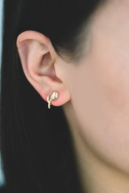 4pcs Gold Tulip Hoop Earrings, 18K Gold plated Brass, Minimalist Huggie Earrings (GB-4273)