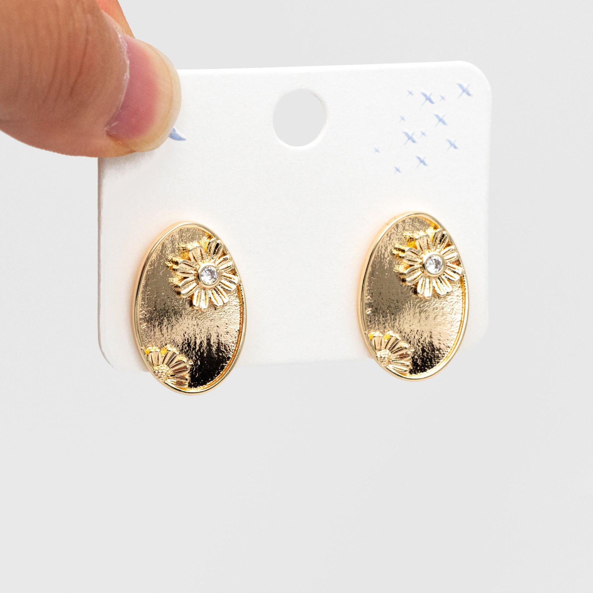 10pcs CZ Pave Gold Flower Oval Earrings, Gold Plated Brass, Dainty Geometric Stud Earrings (#GB-4318)