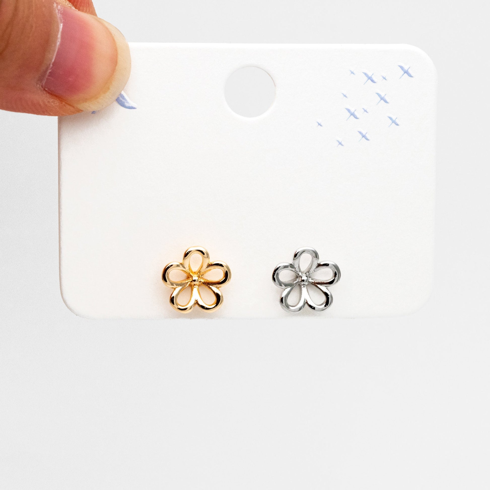 10pcs Gold/ Silver Tone Hollow Flower Stud Earring, Gold/ Rhodium Plated Brass Dainty Earrings (GB-4322)