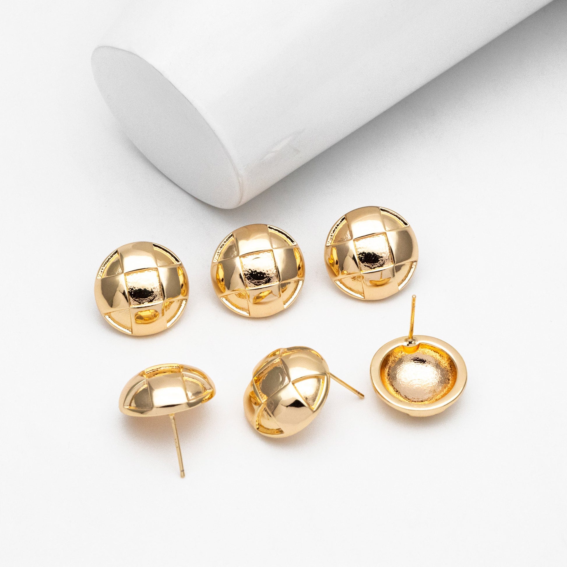 4pcs Gold Round Earrings 17mm, 18K Gold plated Brass, Geometric Stud Earrings (GB-4331)