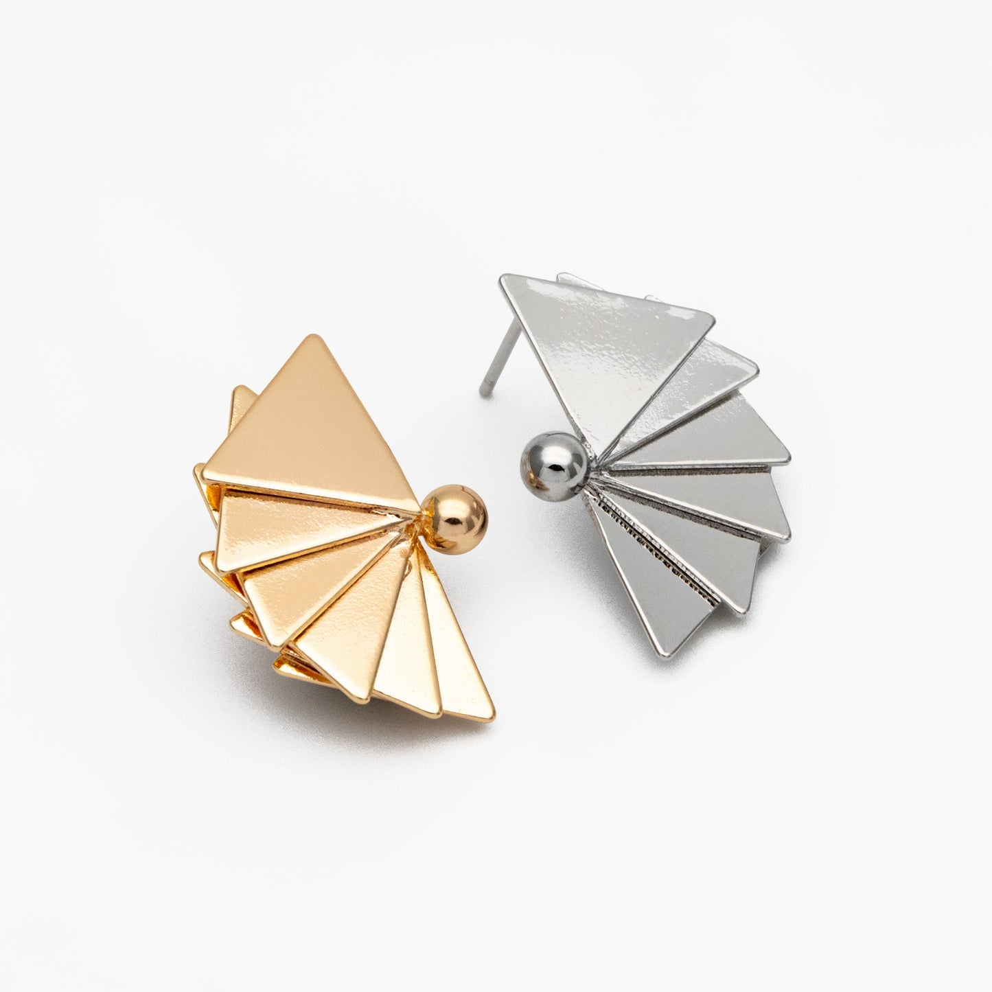 4pcs Gold/ Silver Tone Fan Shape Earrings, Gold/ Rhodium Plated Brass Fan Stud Earrings (GB-4336)